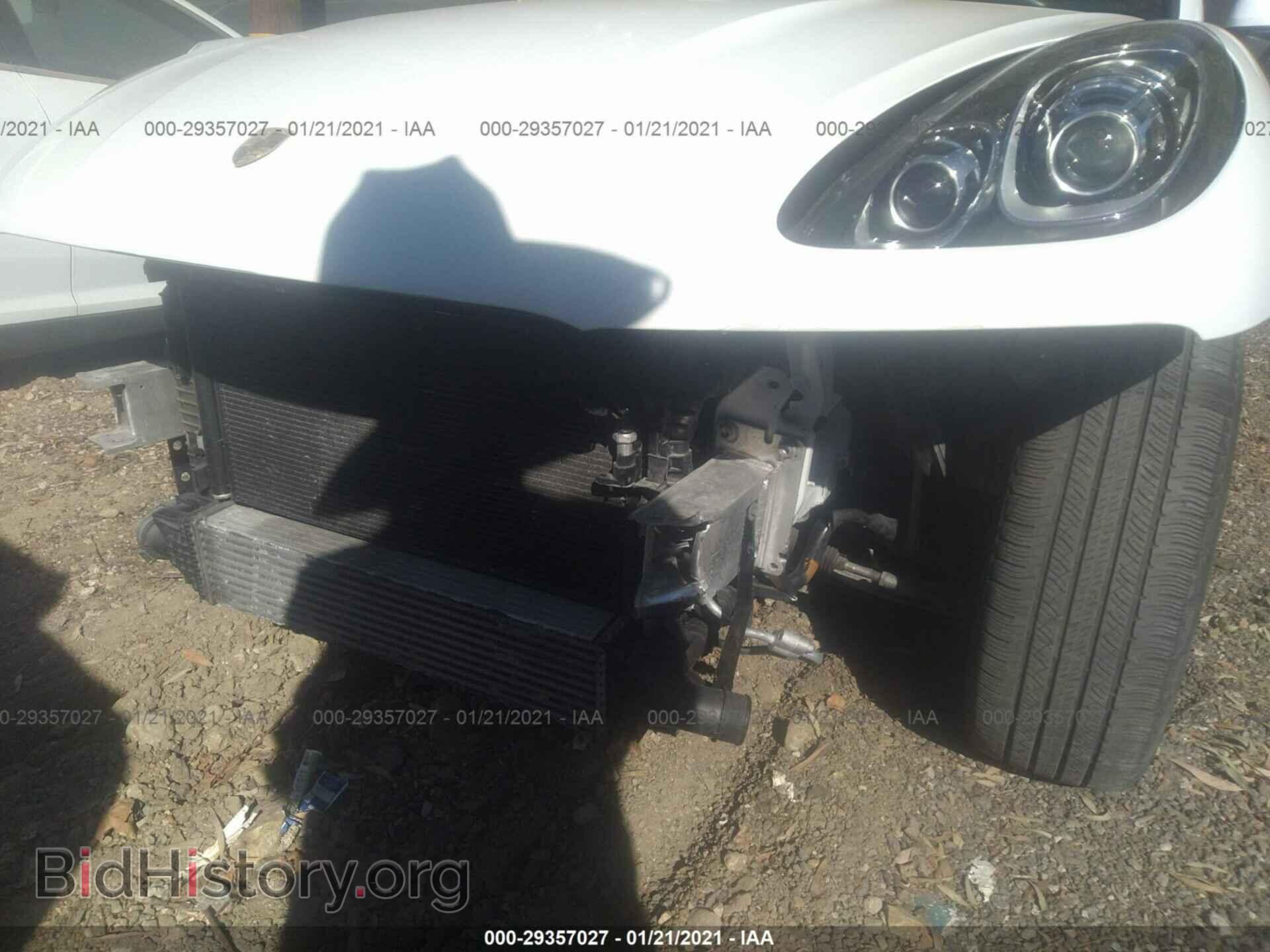 2017 PORSCHE MACAN - VIN: WP1AA2A52HLB02142 - Photo 6