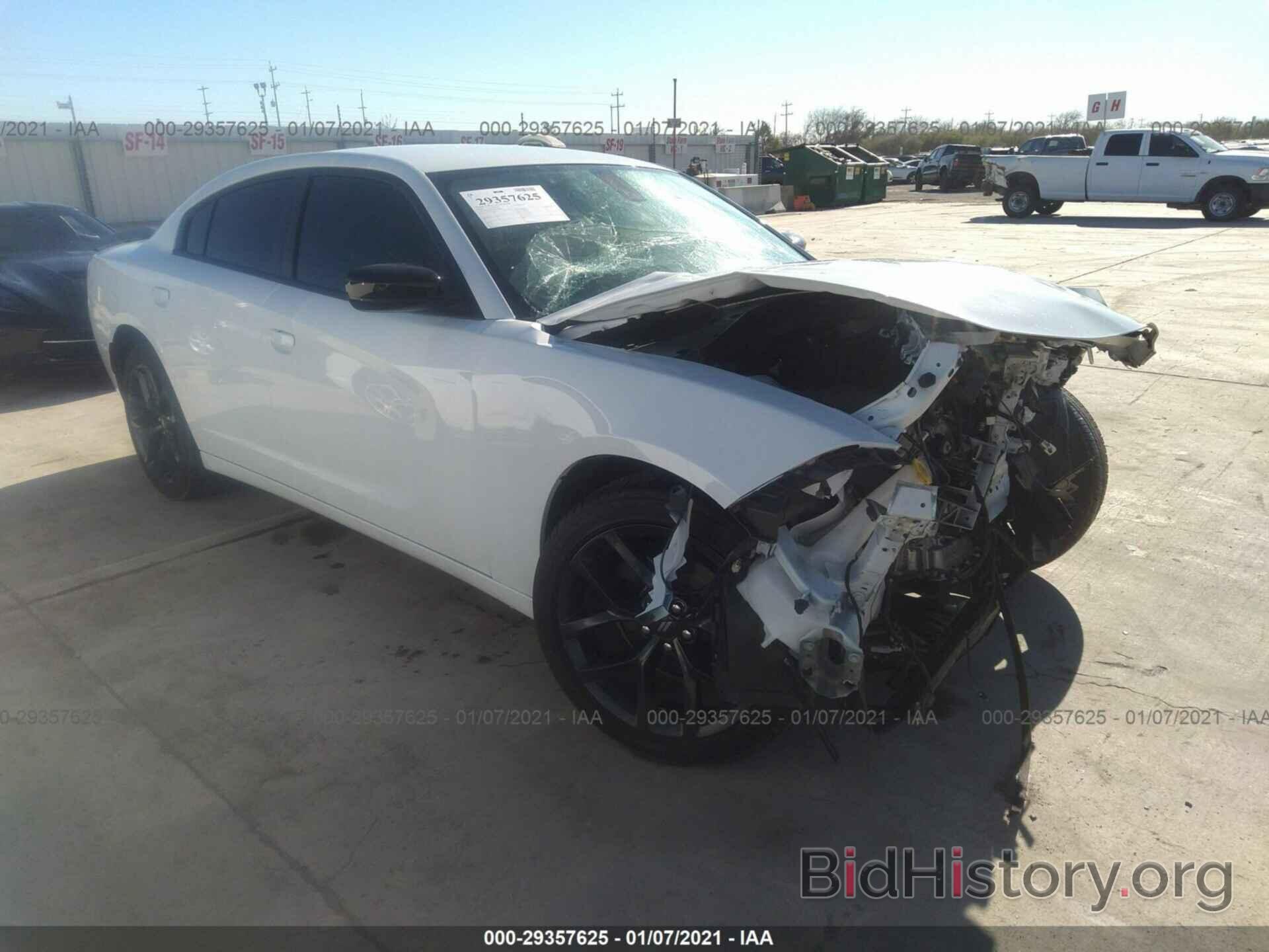 Photo 2C3CDXBG9LH102082 - DODGE CHARGER 2020