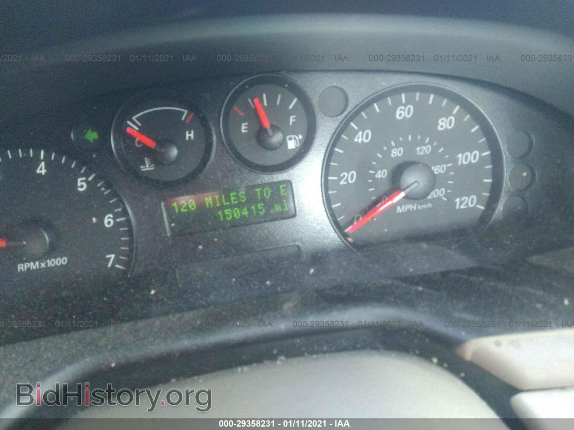 2006 FORD TAURUS - VIN: 1FAFP53256A241397 - Фото 7
