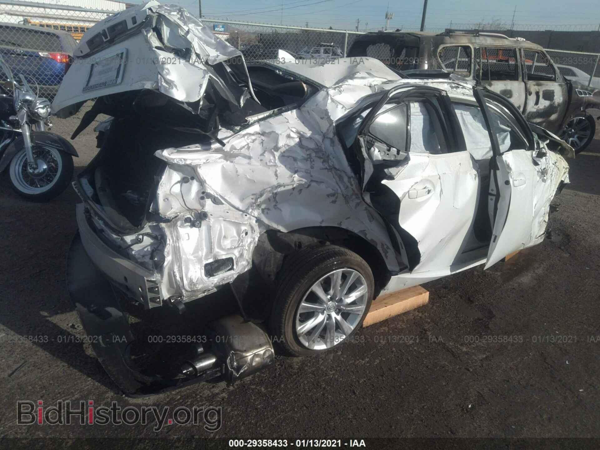 2014 LEXUS IS 250 - VIN: JTHBF1D27E5035202 - Фото 4
