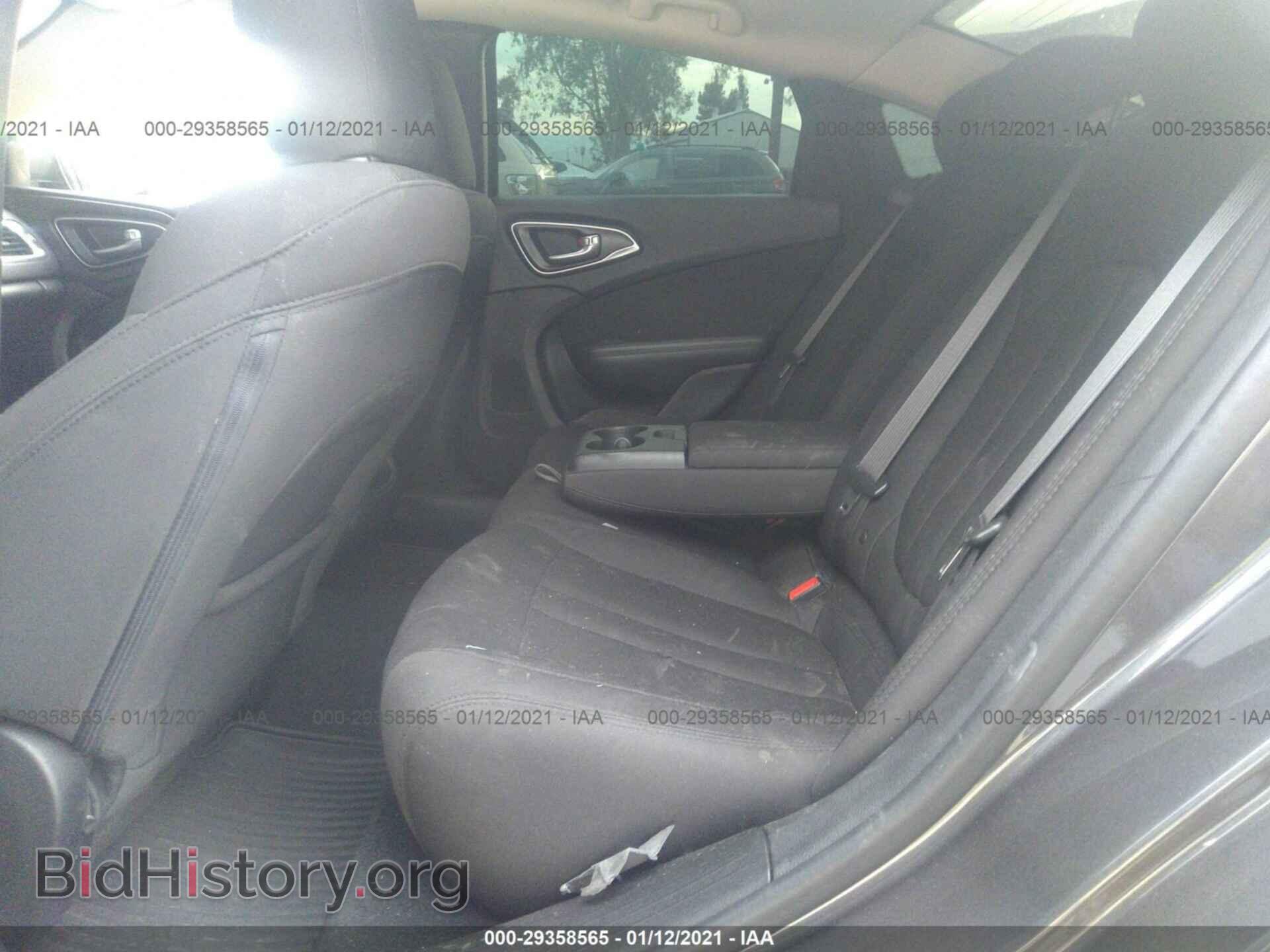 2016 CHRYSLER 200 - VIN: 1C3CCCAB6GN139931 - Photo 8