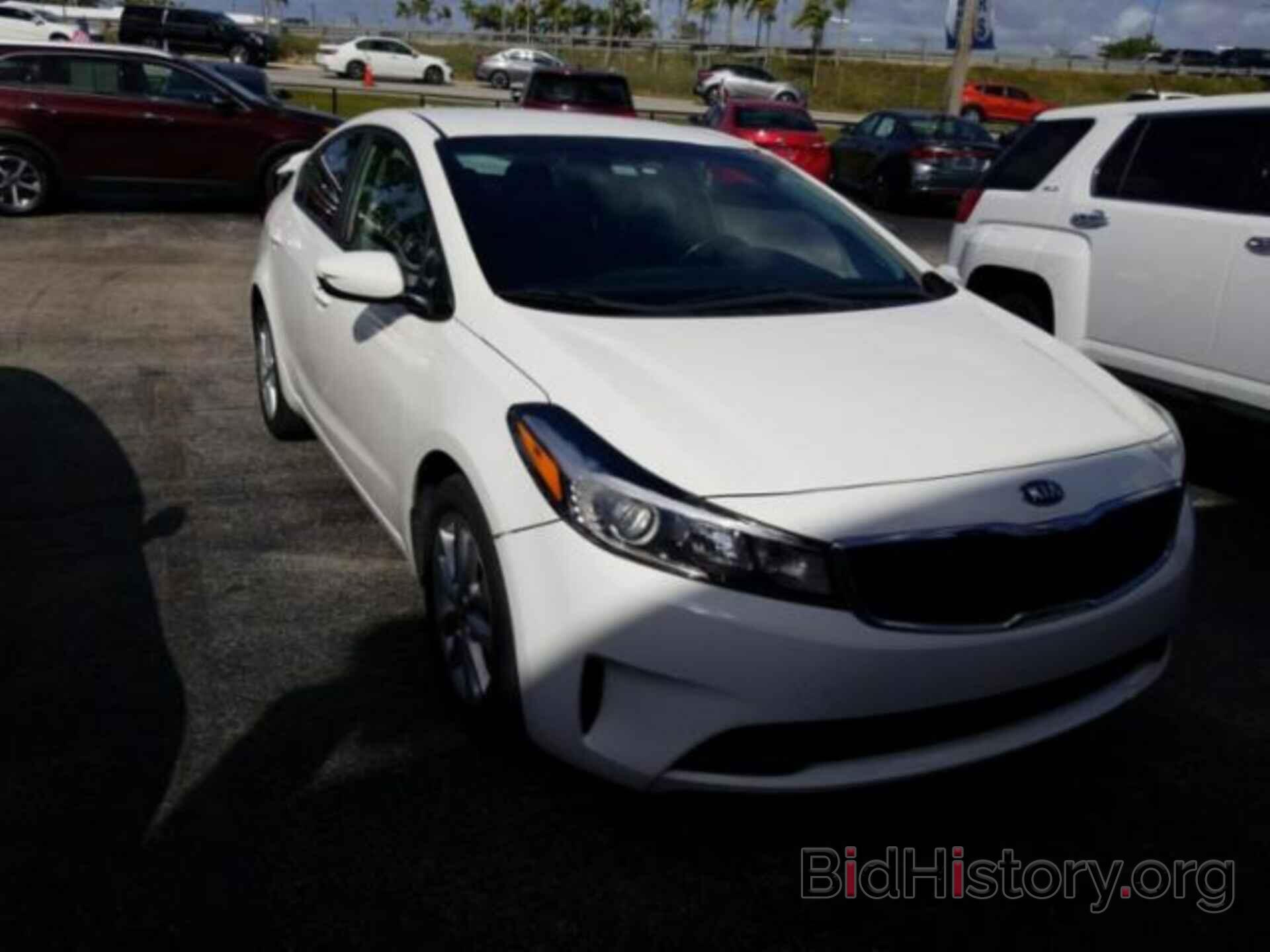 Photo 3KPFL4A74HE107866 - KIA FORTE 2017