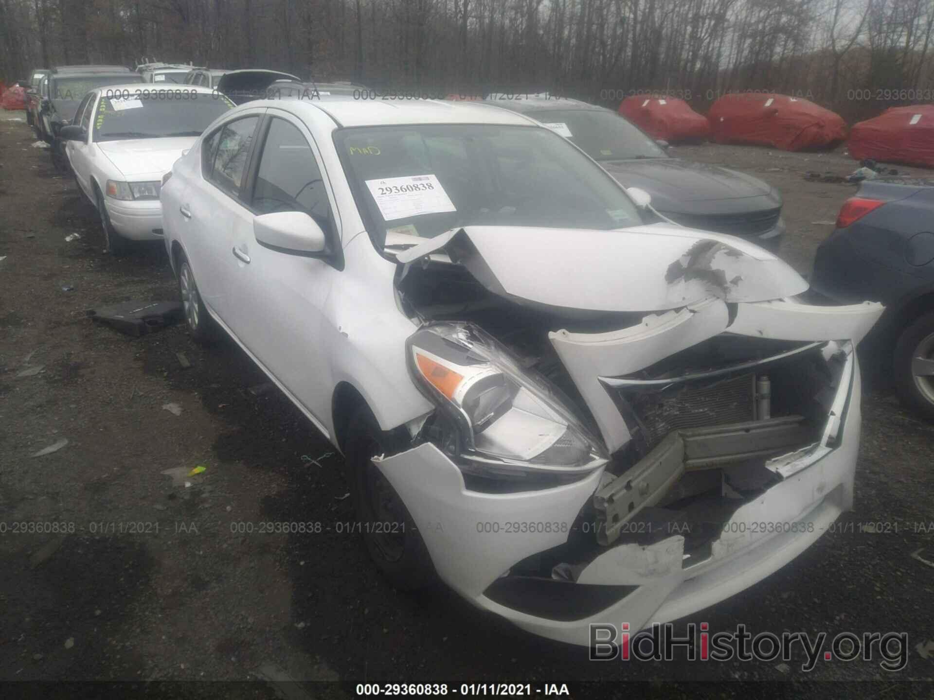 Photo 3N1CN7AP1HL842981 - NISSAN VERSA SEDAN 2017