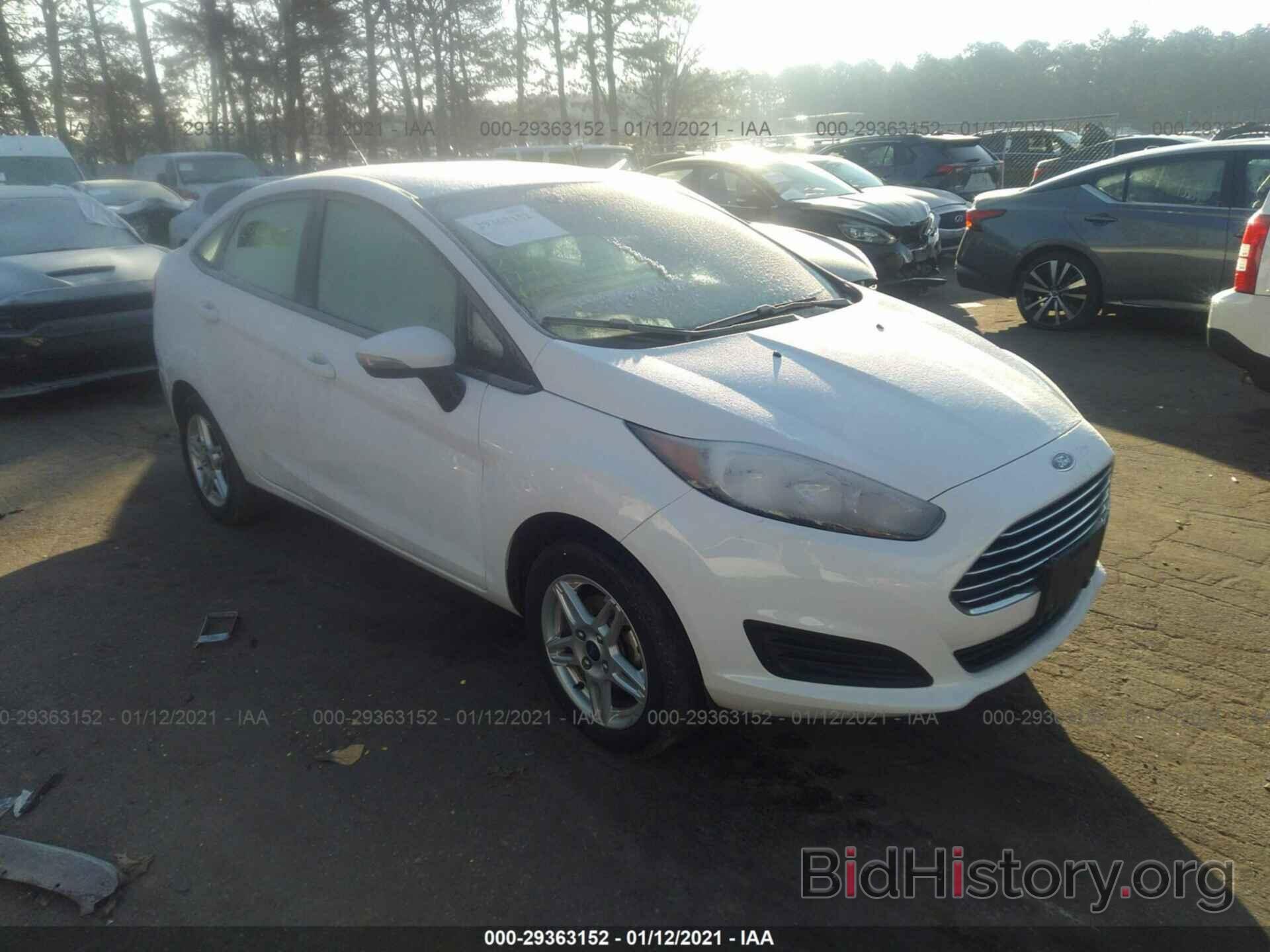 Photo 3FADP4BJ7HM156576 - FORD FIESTA 2017