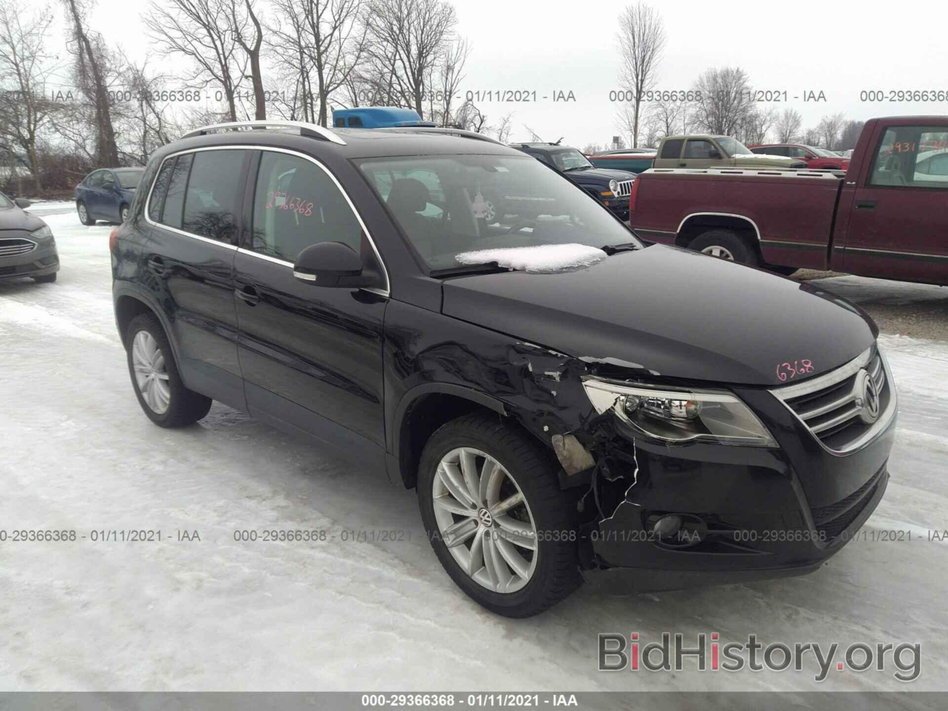 Photo WVGBV7AX0BW507765 - VOLKSWAGEN TIGUAN 2011