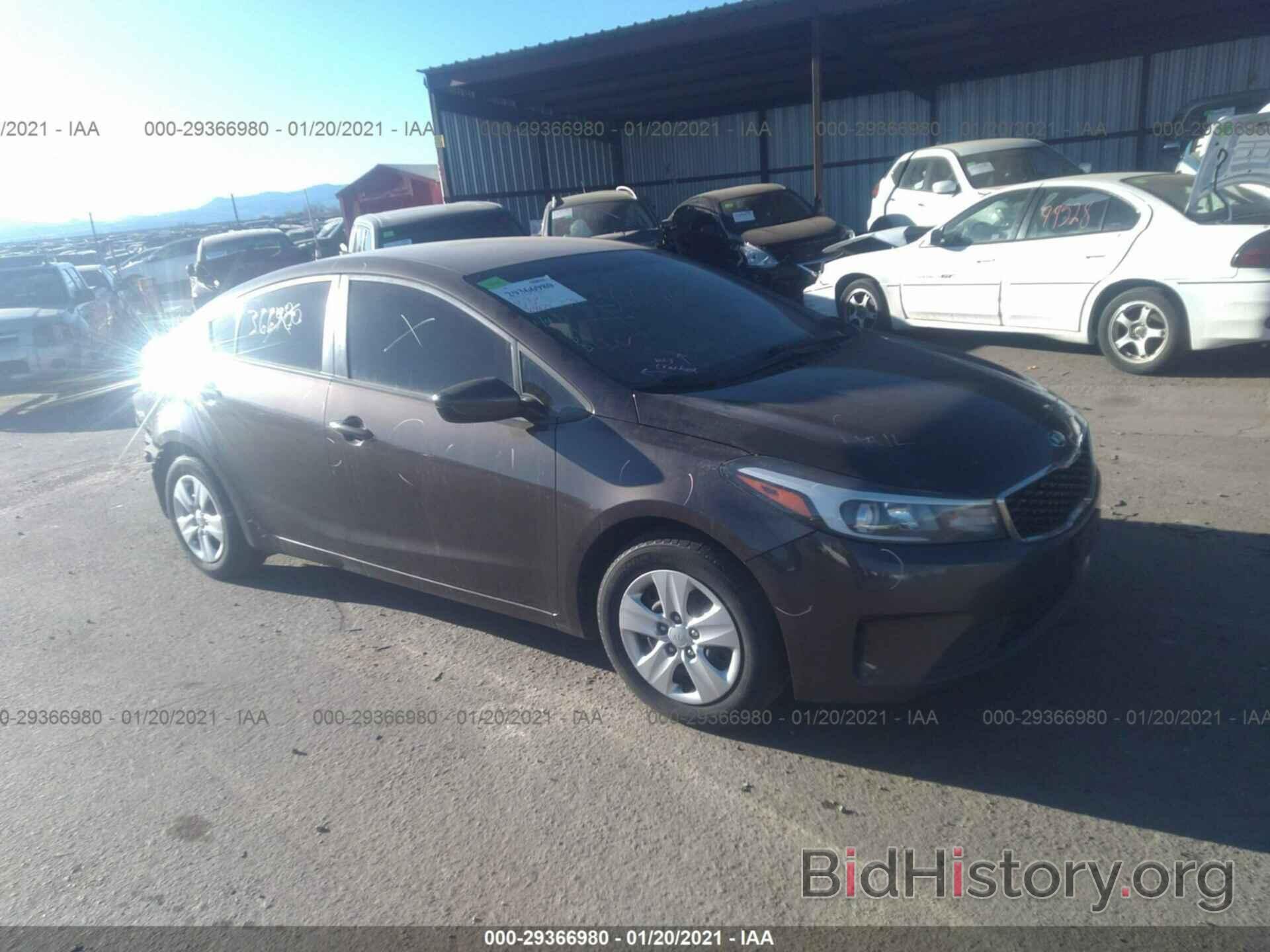 Photo 3KPFL4A71JE164225 - KIA FORTE 2018