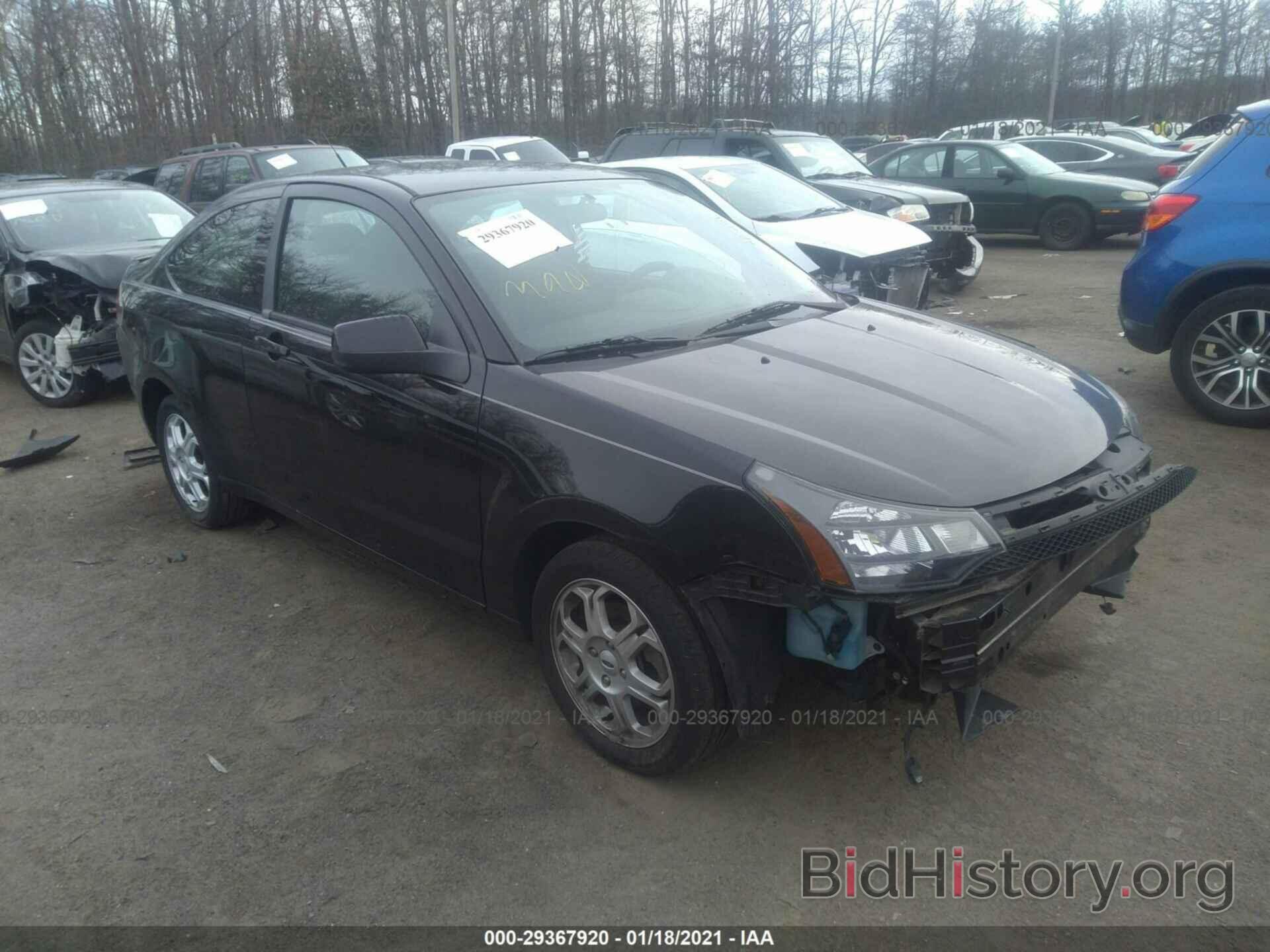 Photo 1FAHP32N39W201383 - FORD FOCUS 2009