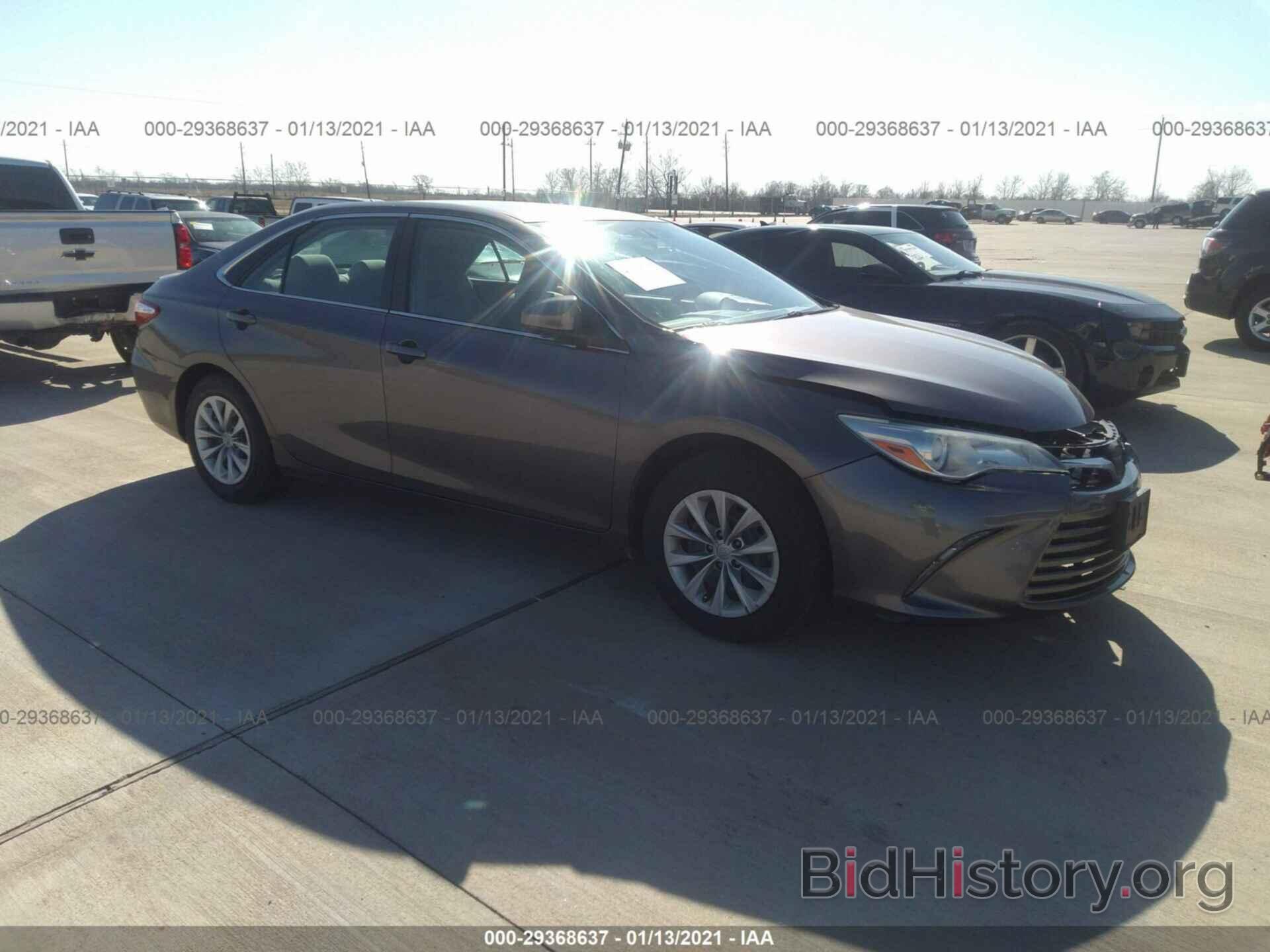 Photo 4T4BF1FK4GR539862 - TOYOTA CAMRY 2016