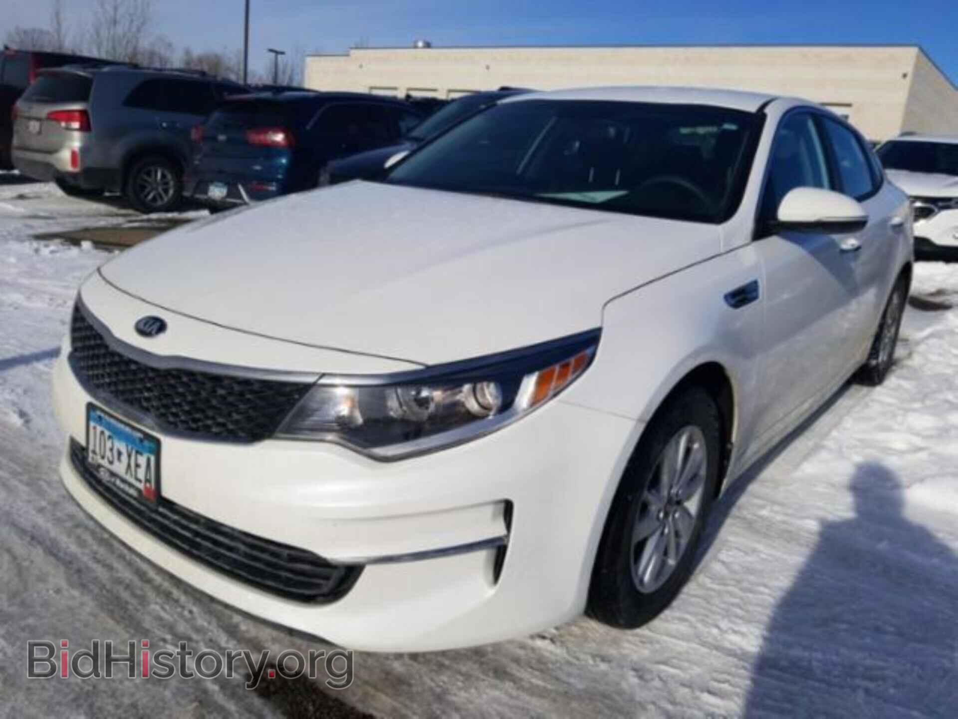 2017 KIA OPTIMA - VIN: KNAGT4L3XH5161213 - Фото 2