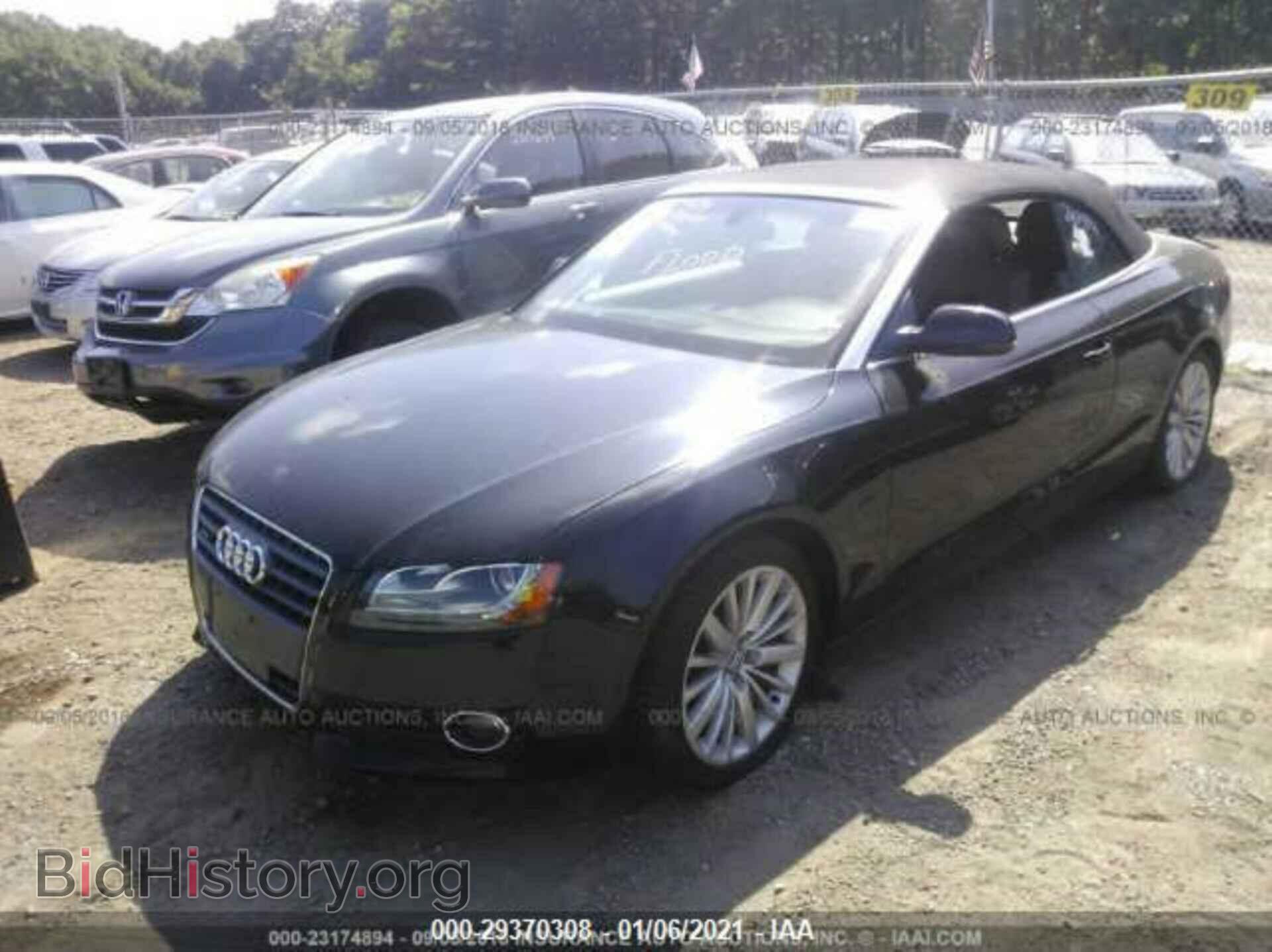 2010 AUDI A5 - VIN: WAULFAFH2AN021691 - Фото 2