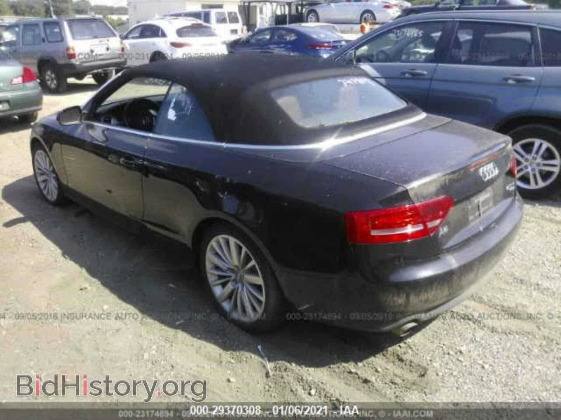2010 AUDI A5 - VIN: WAULFAFH2AN021691 - Фото 3