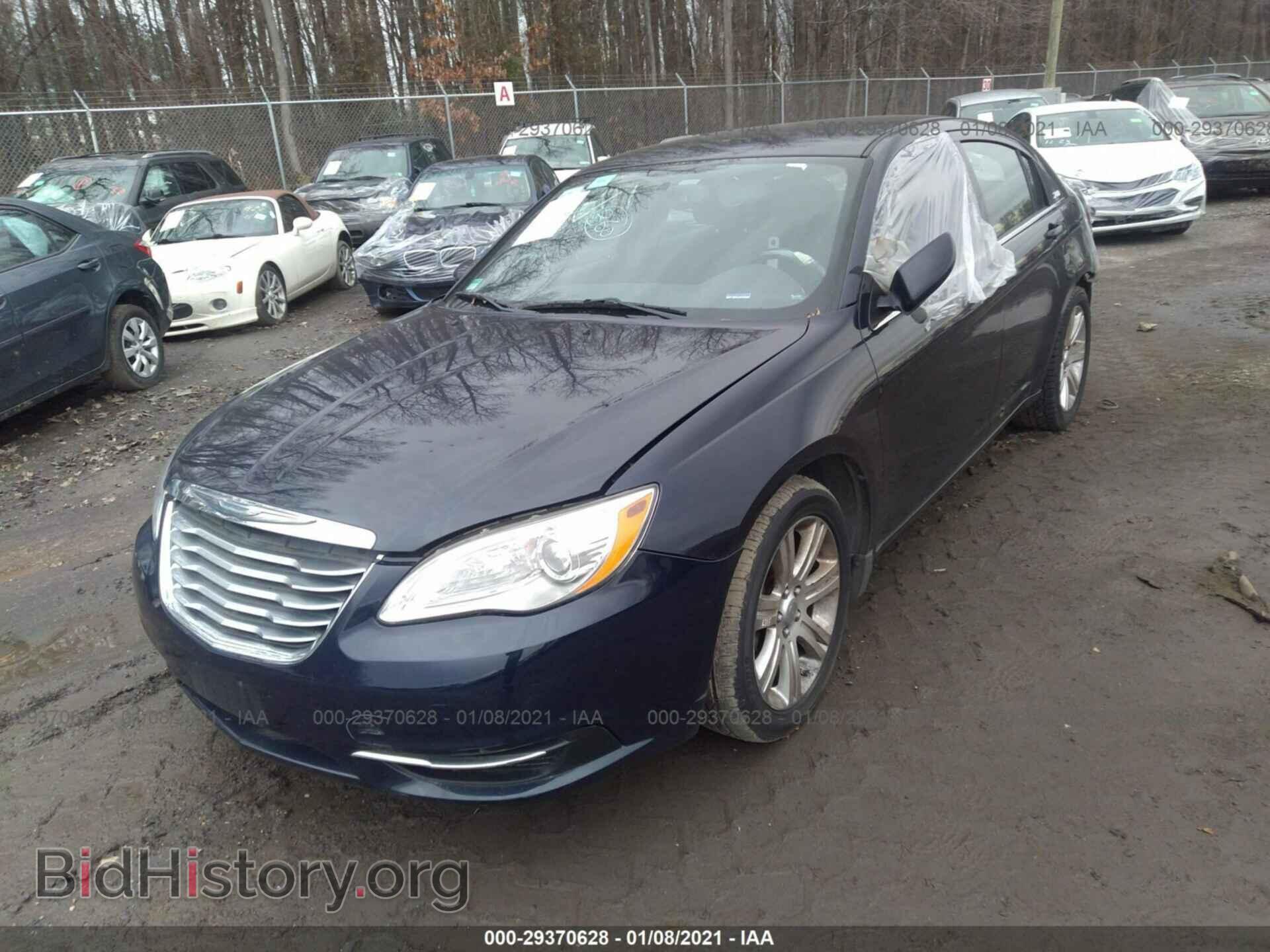 2012 CHRYSLER 200 - VIN: 1C3CCBBG4CN234129 - Photo 2