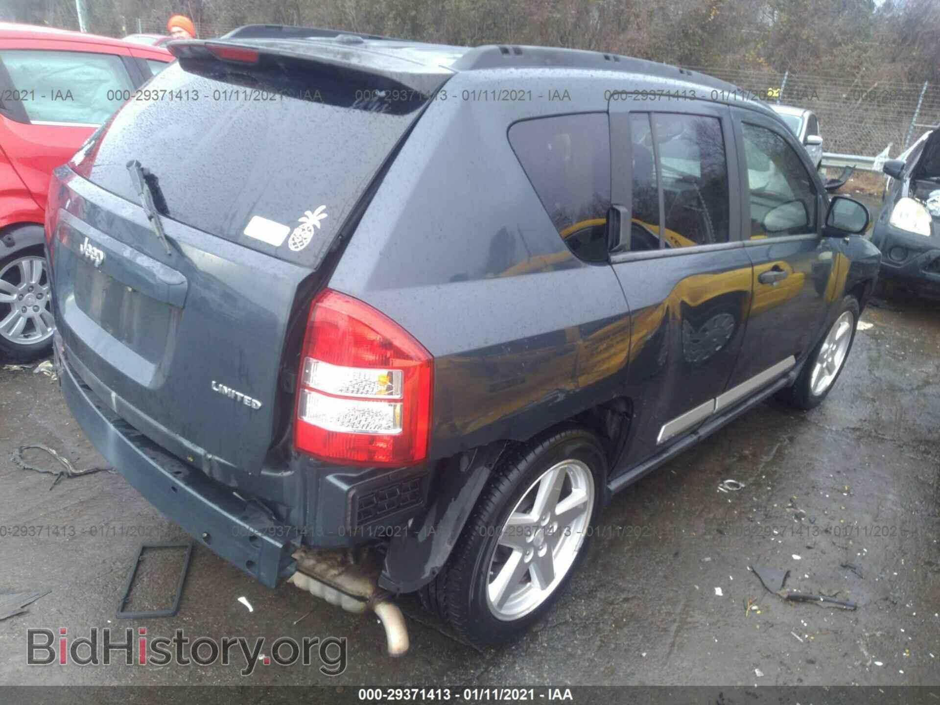 2007 JEEP COMPASS - VIN: 1J8FT57W77D241980 - Фото 4