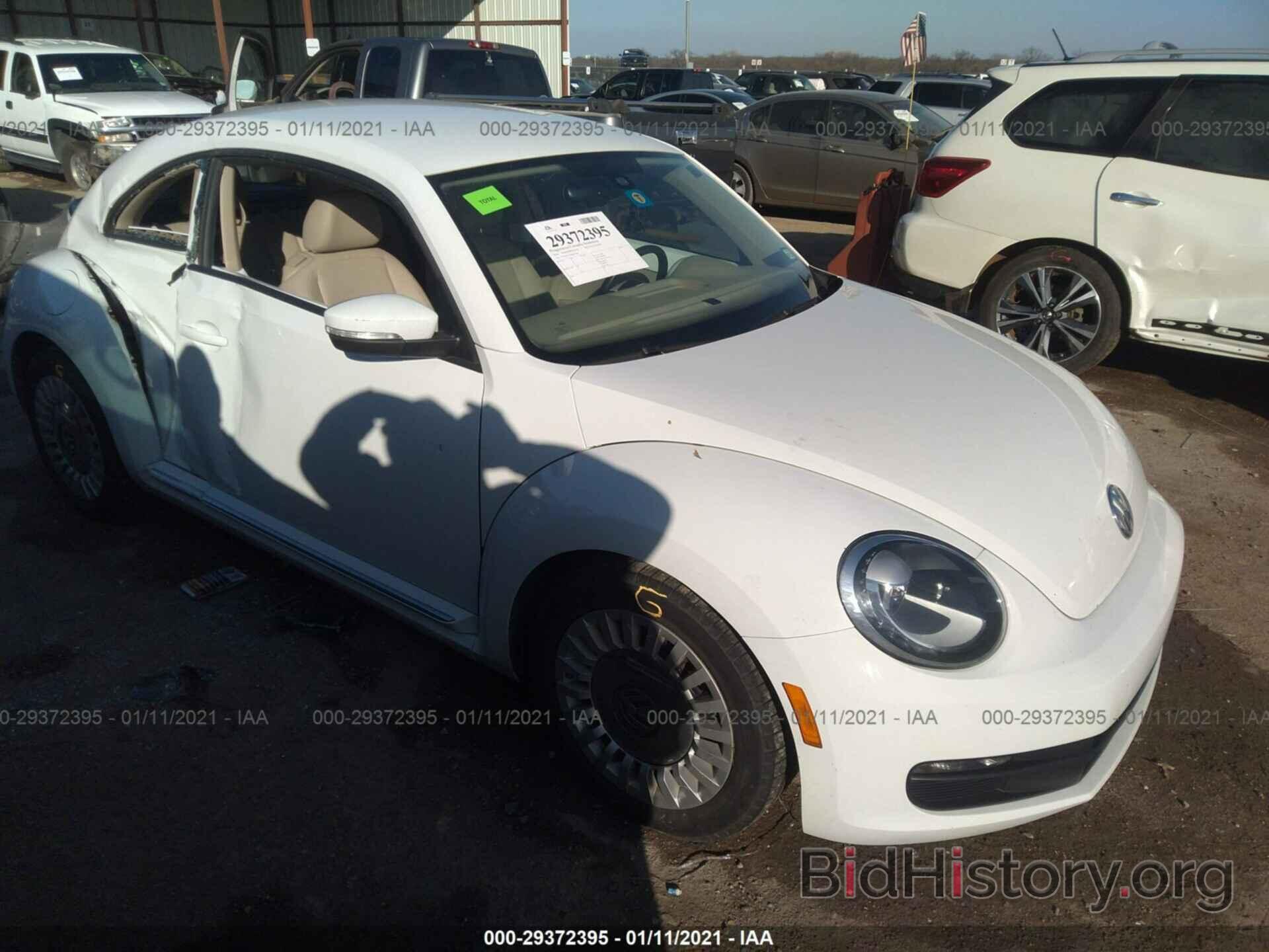 Photo 3VWJ07AT7GM634366 - VOLKSWAGEN BEETLE COUPE 2016