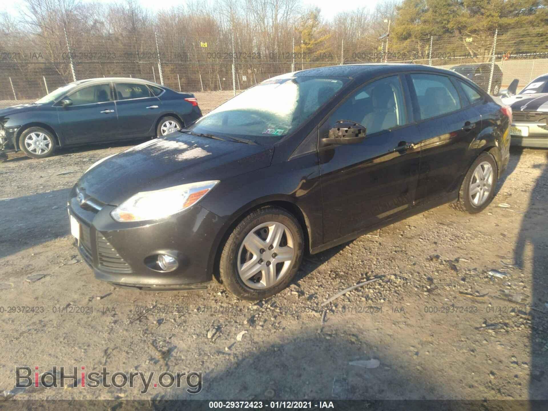 2012 FORD FOCUS - VIN: 1FAHP3F27CL308977 - Фото 2