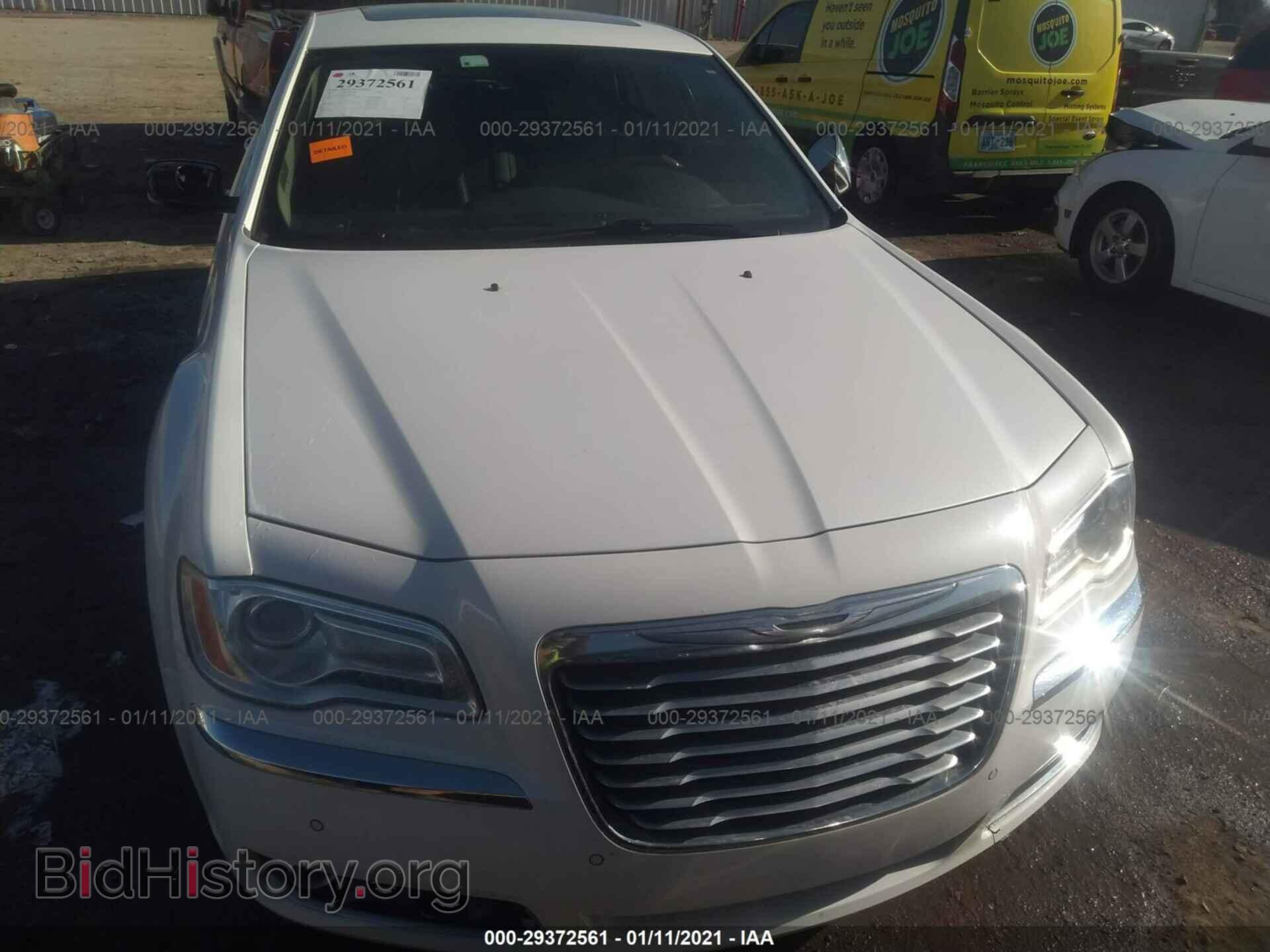 2014 CHRYSLER 300 - VIN: 2C3CCAET3EH380245 - Фото 6