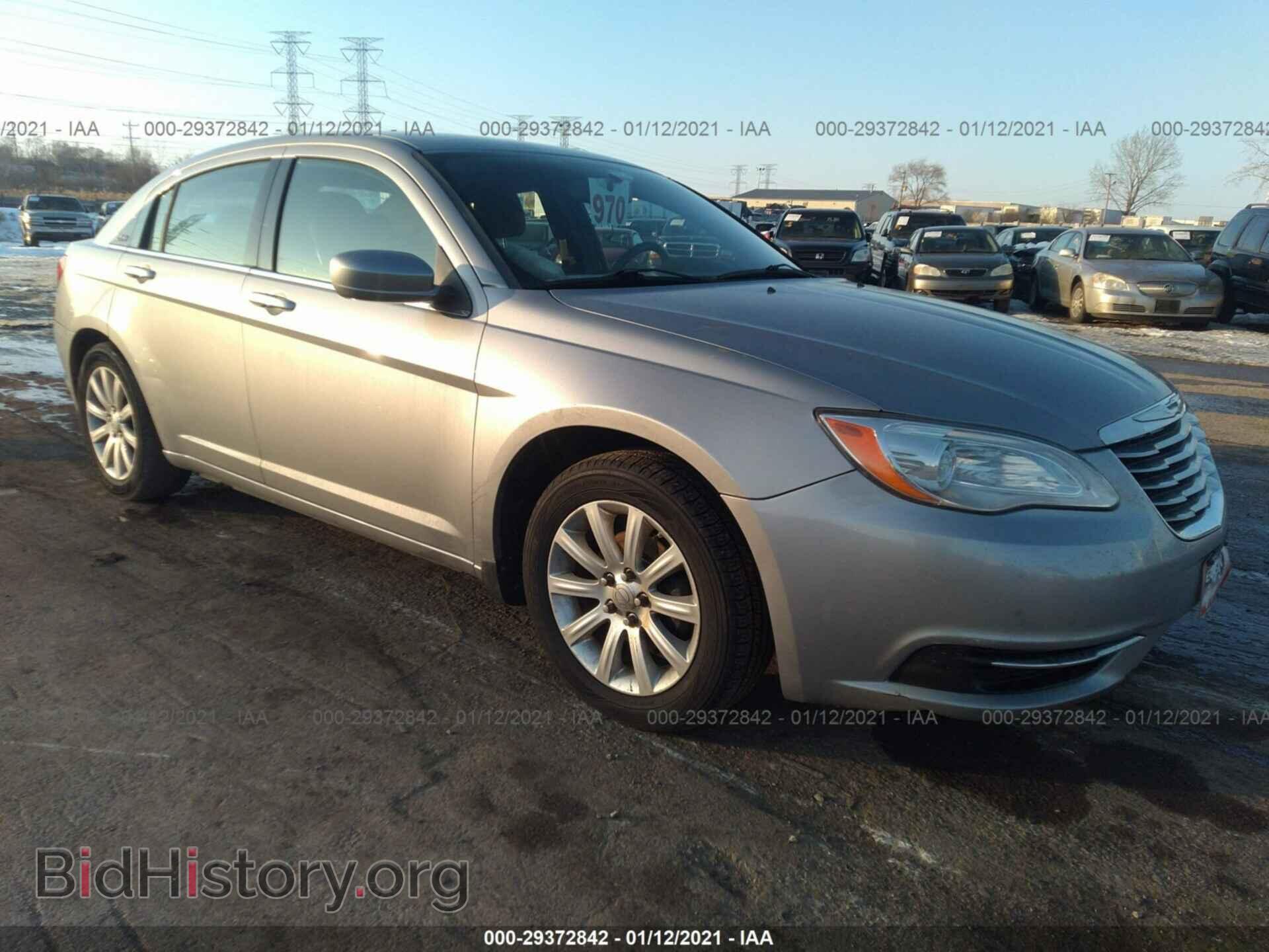 Фотография 1C3CCBBB5DN598016 - CHRYSLER 200 2013