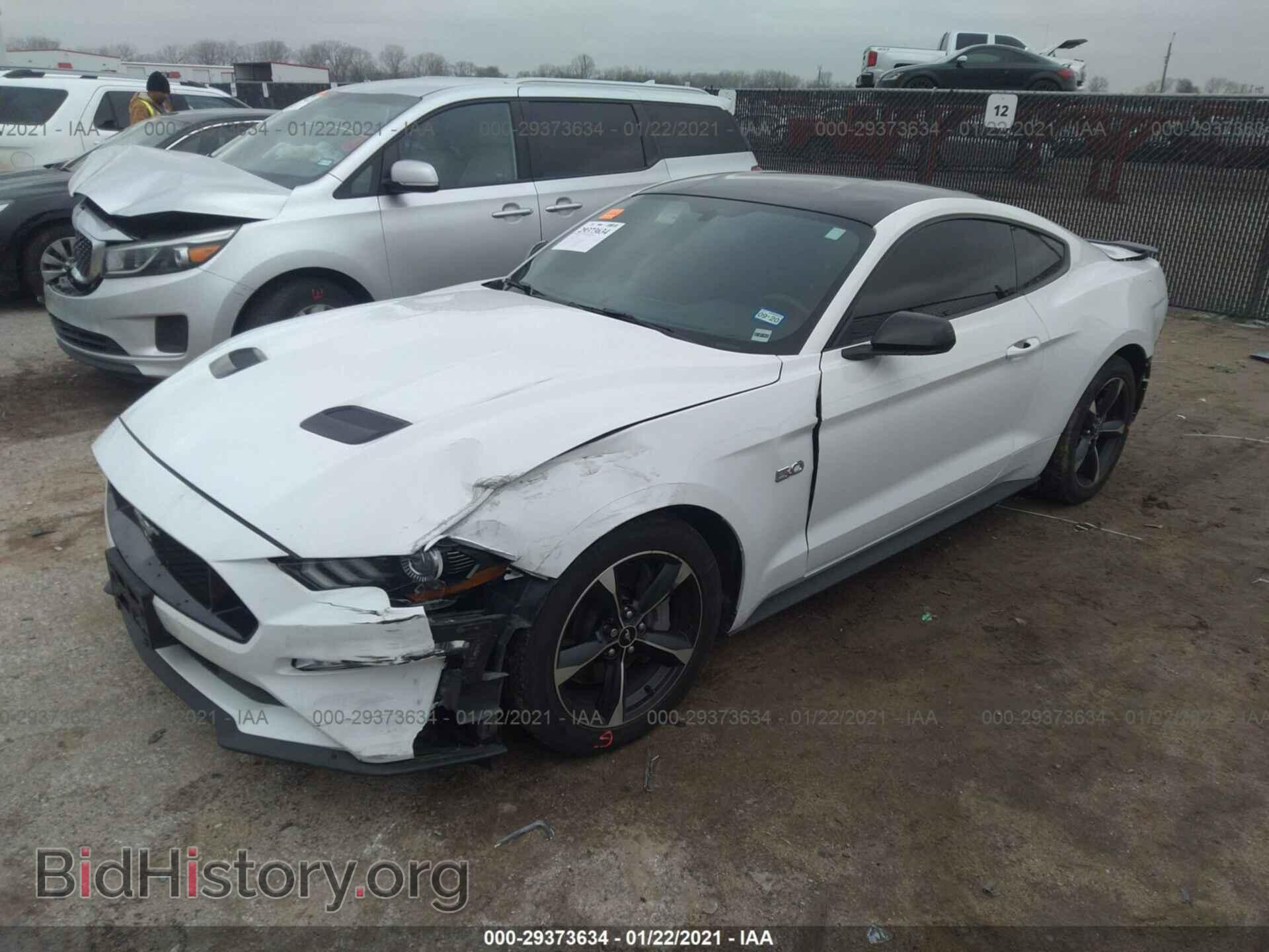 2018 FORD MUSTANG - VIN: 1FA6P8CF4J5117028 - Фото 2