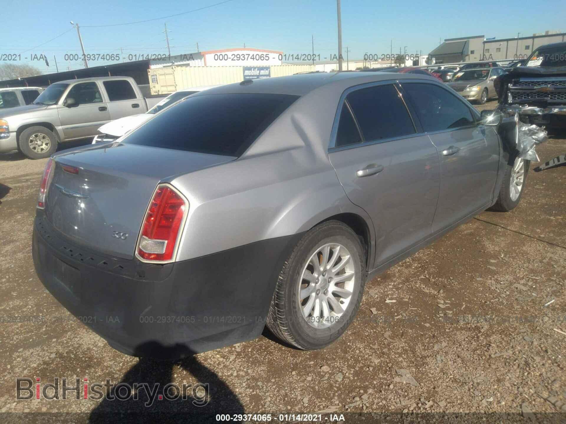2014 CHRYSLER 300 - VIN: 2C3CCAAG7EH199867 - Photo 4