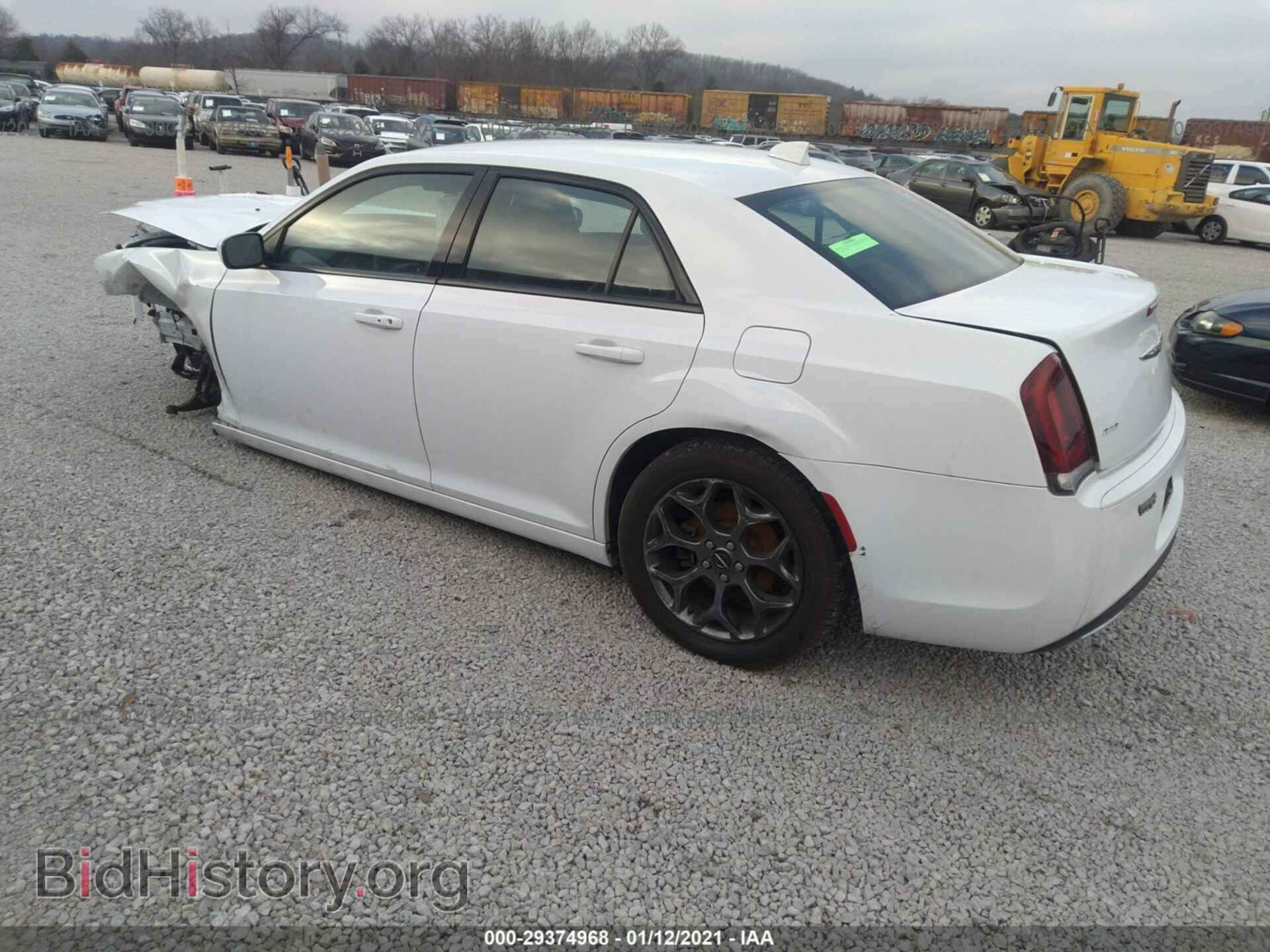 2017 CHRYSLER 300 - VIN: 2C3CCAGG4HH544400 - Фото 3