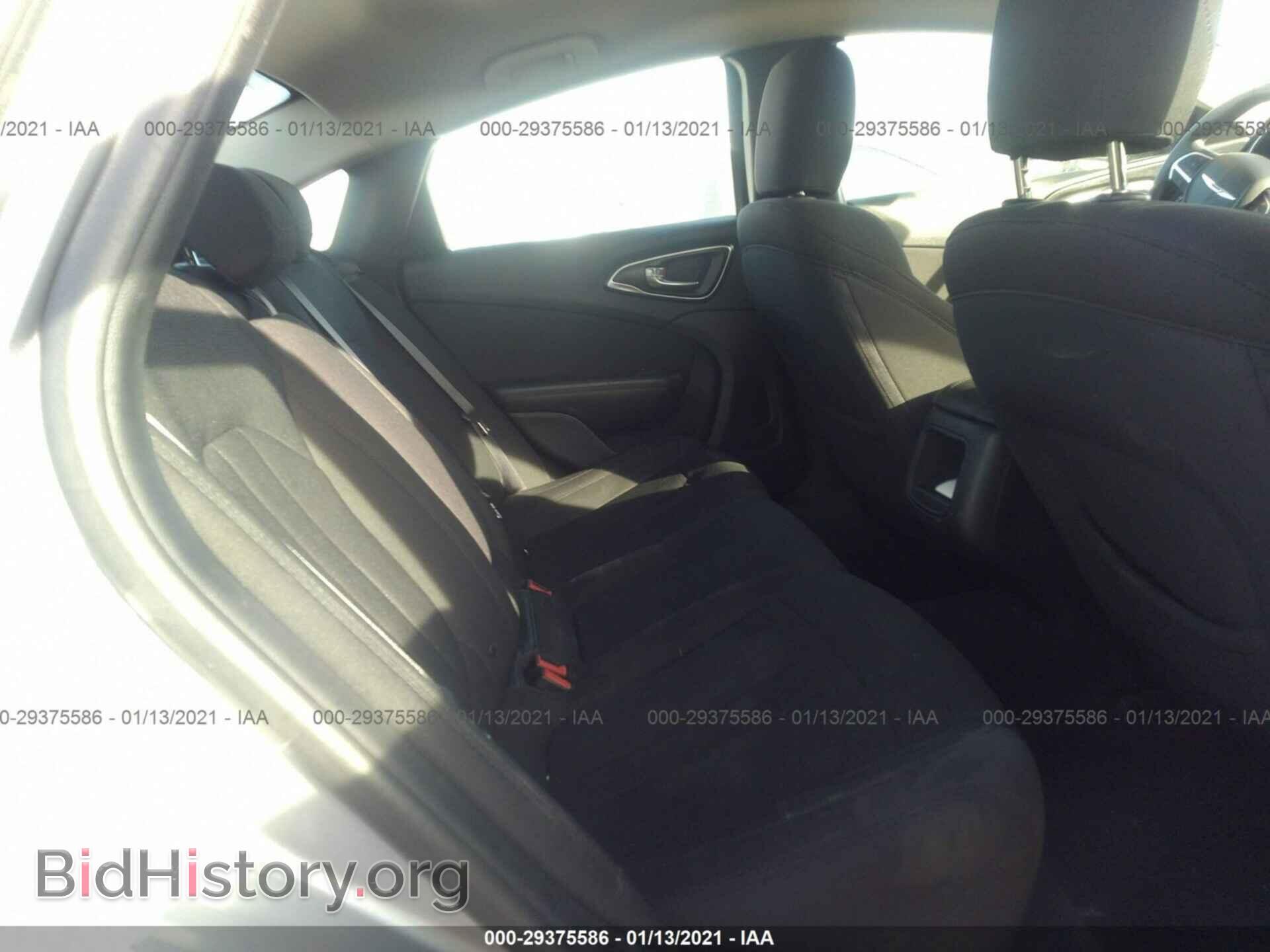 2016 CHRYSLER 200 - VIN: 1C3CCCAB4GN159014 - Фото 8