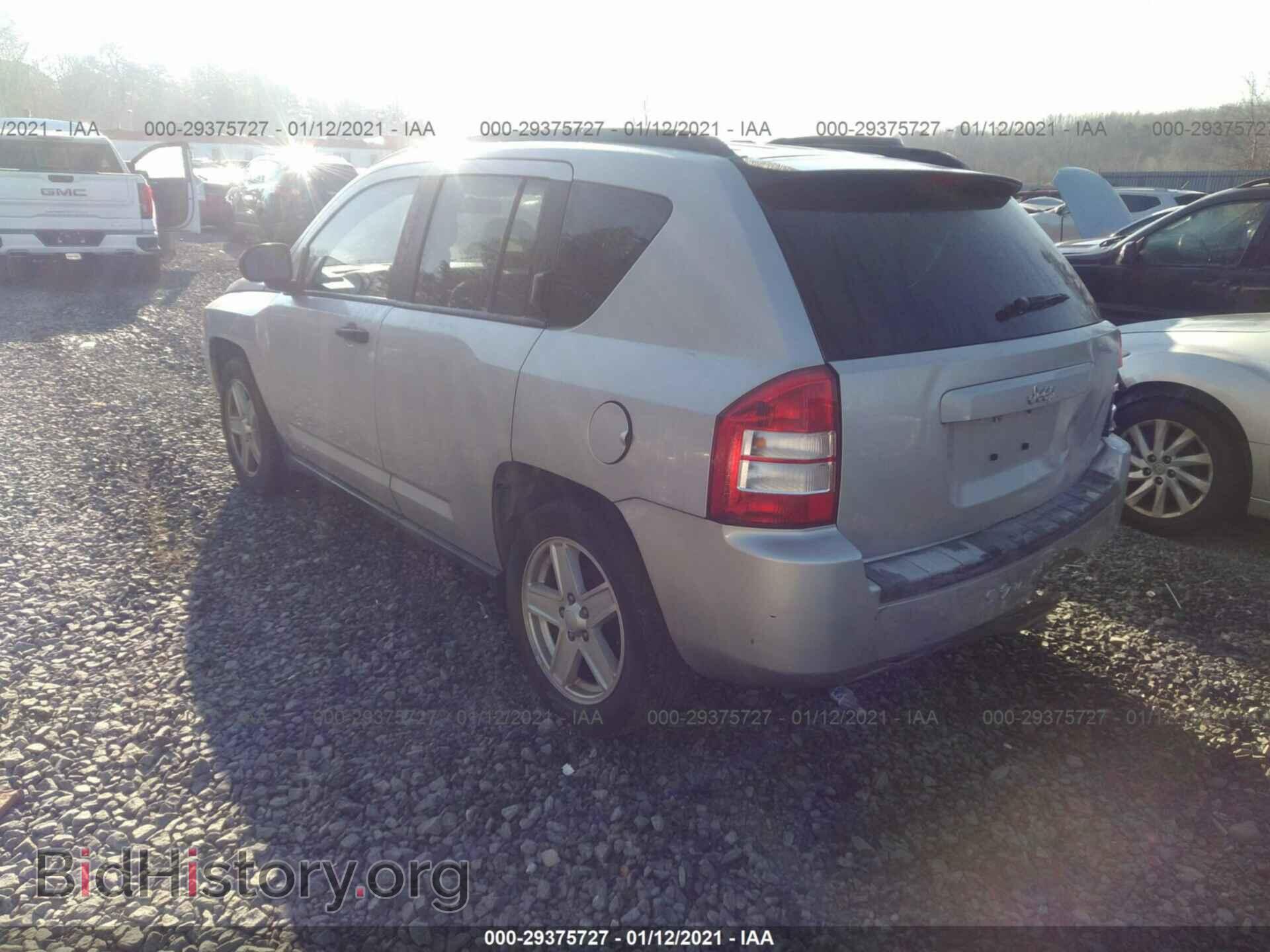 2007 JEEP COMPASS - VIN: 1J8FT47W37D244949 - Фото 3