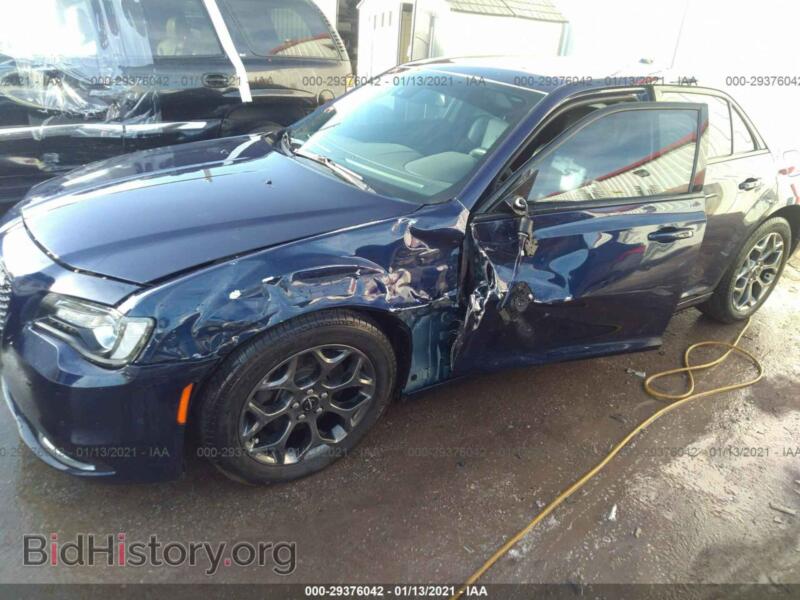 2017 Chrysler 300 (VIN 2C3CCAGG7HH647777) — фото 6 из 11