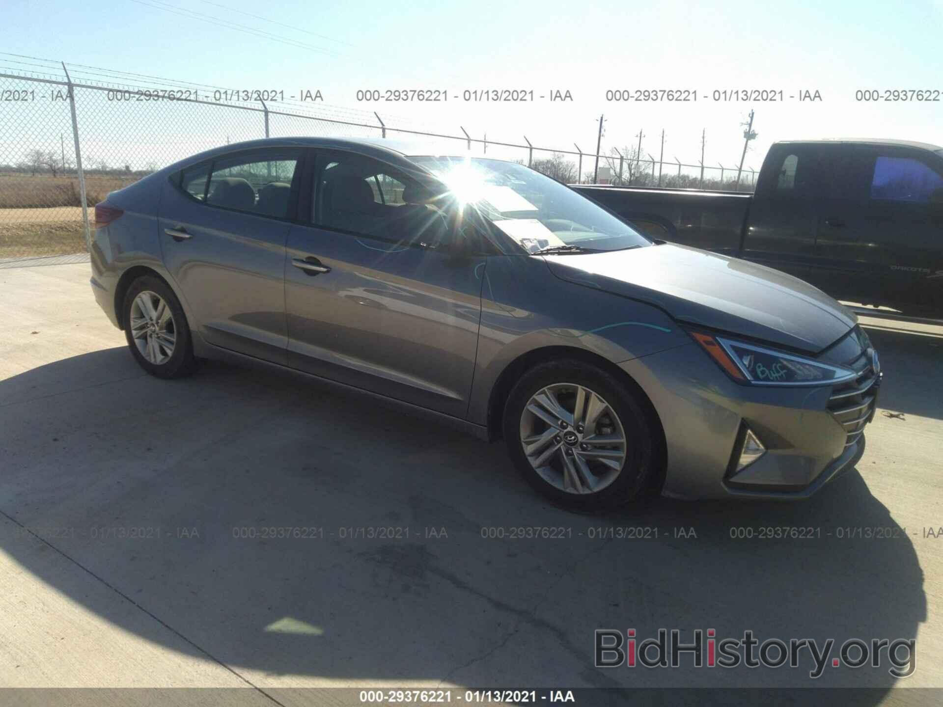 Photo 5NPD84LF6KH446547 - HYUNDAI ELANTRA 2019