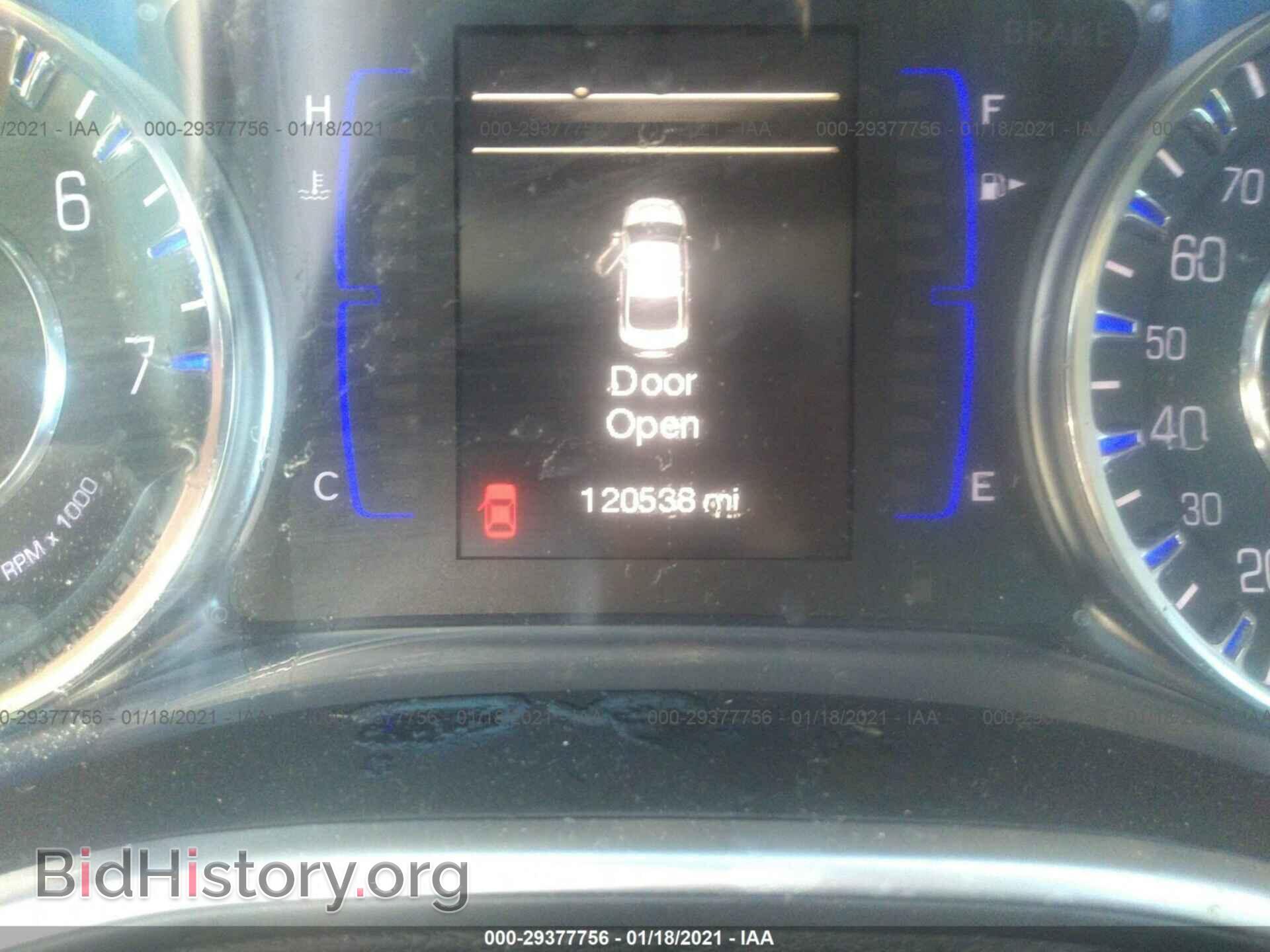 2015 CHRYSLER 200 - VIN: 1C3CCCAB5FN692049 - Фото 7