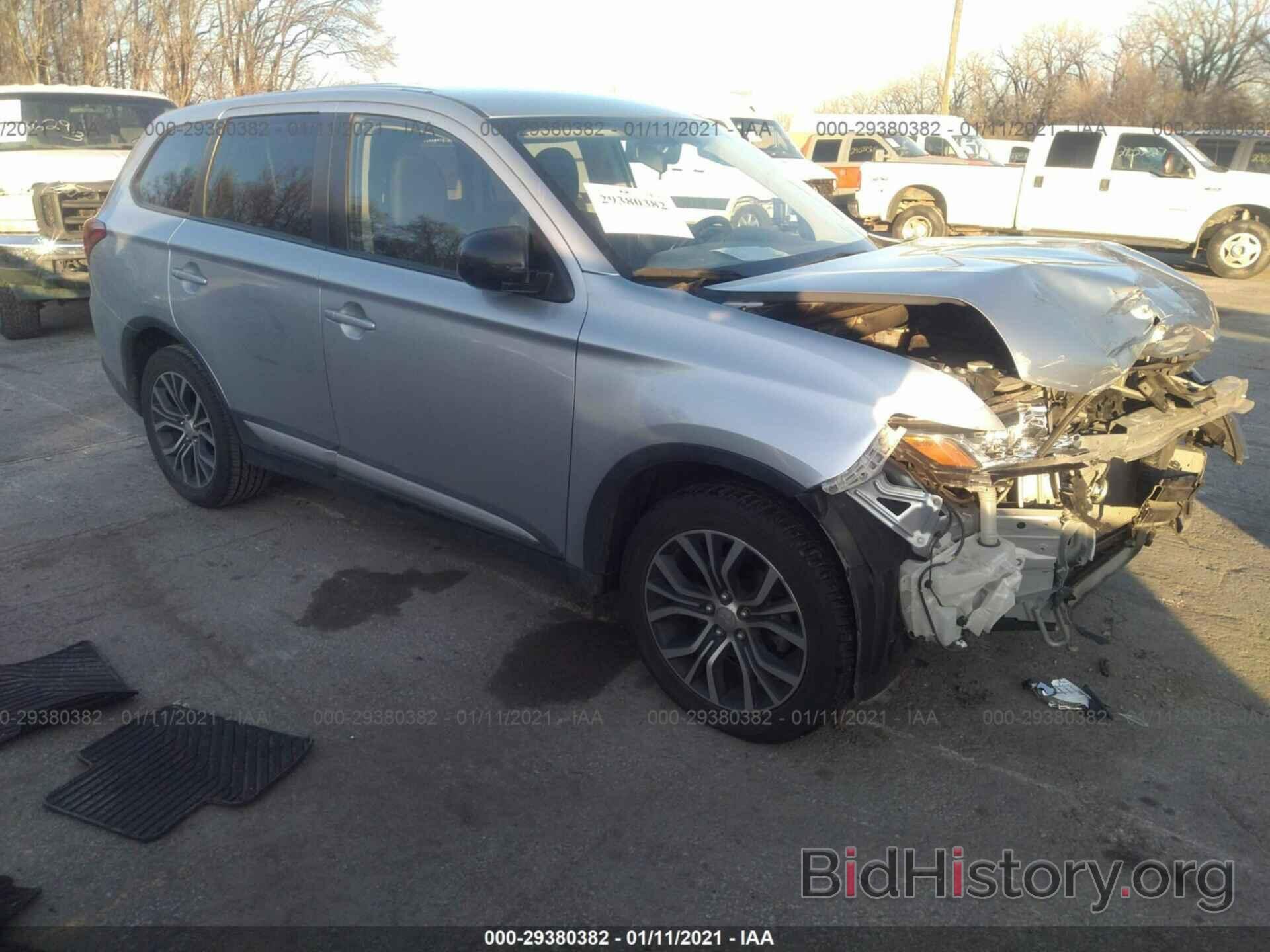 Photo JA4AD2A30GZ009651 - MITSUBISHI OUTLANDER 2016