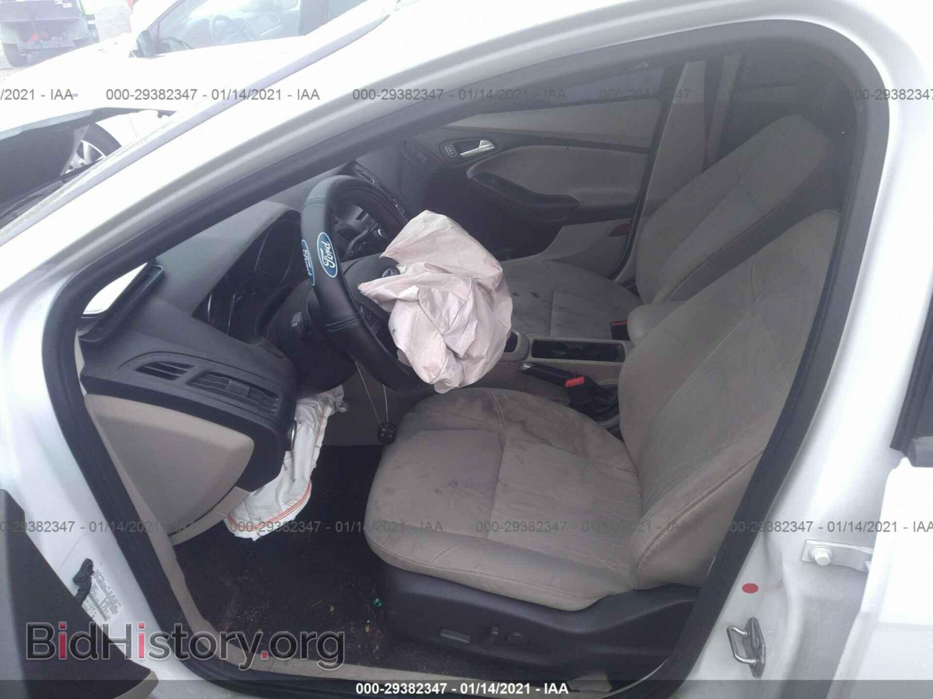 2016 FORD FOCUS - VIN: 1FADP3F27GL363353 - Фото 5
