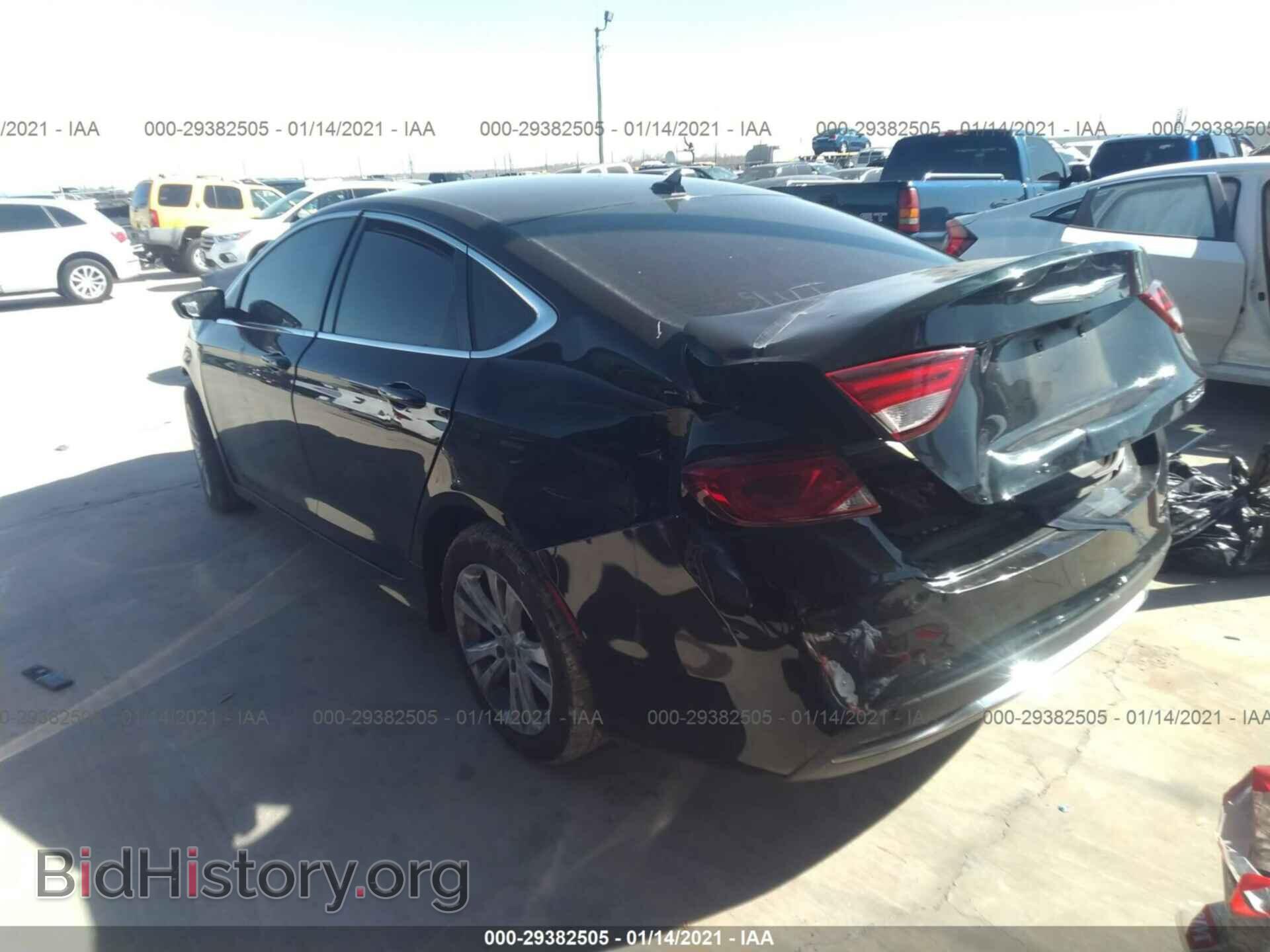 2016 CHRYSLER 200 - VIN: 1C3CCCAB3GN168285 - Фото 3