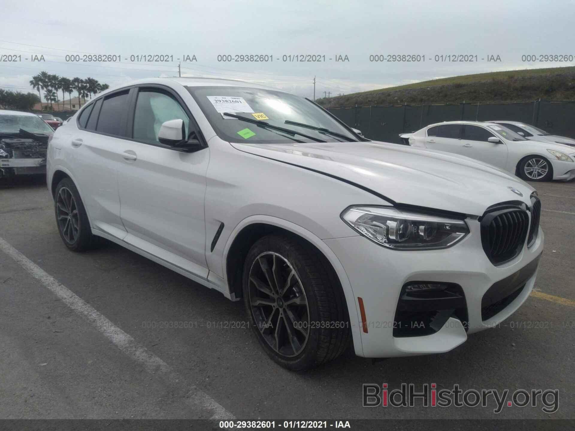 Photo 5UX2V1C07M9E11099 - BMW X4 2021