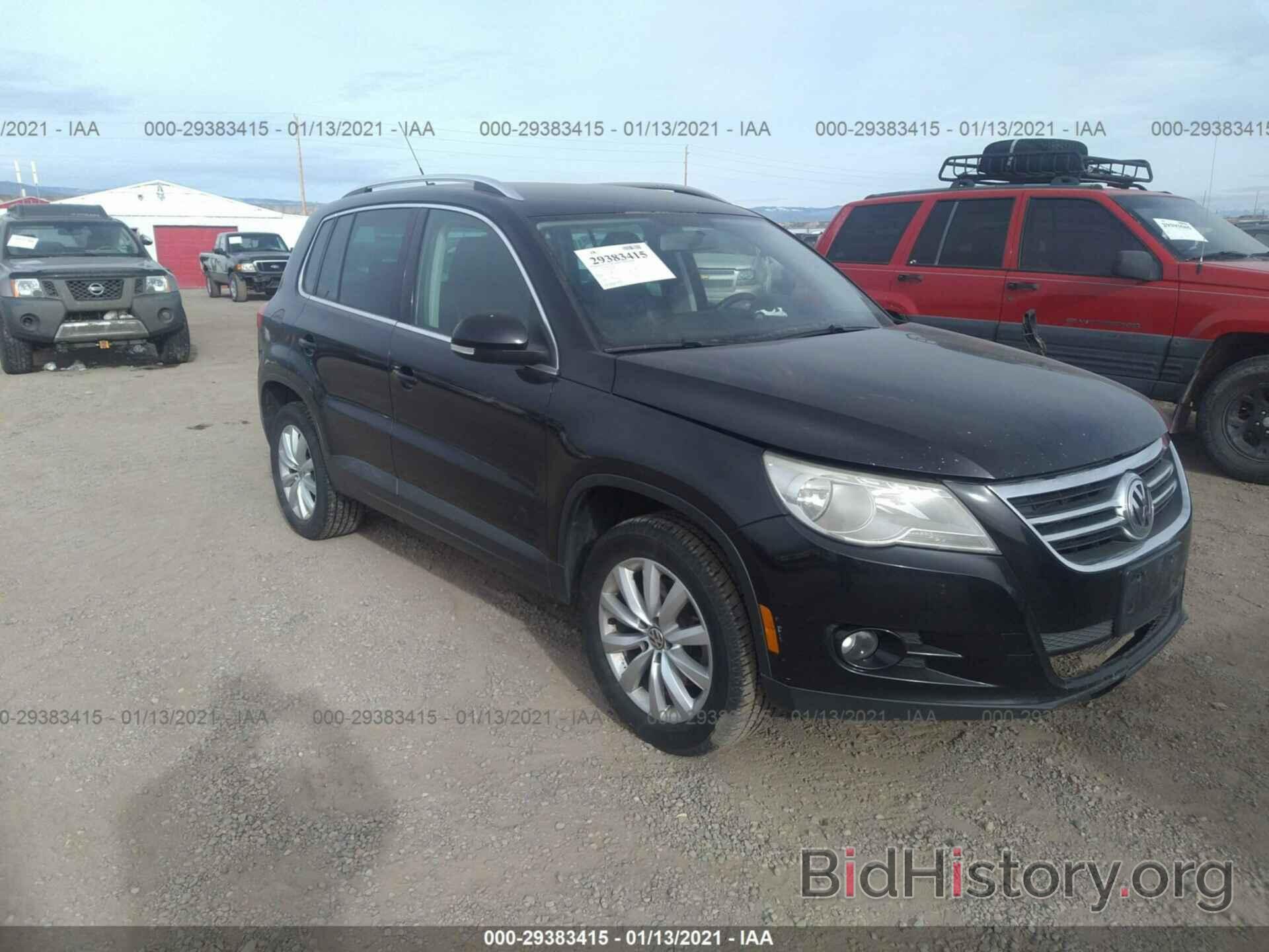 Photo WVGBV7AX5BW559893 - VOLKSWAGEN TIGUAN 2011