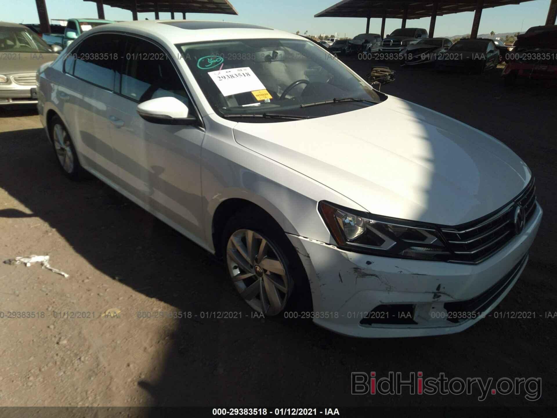 Photo 1VWBA7A39JC010658 - VOLKSWAGEN PASSAT 2018