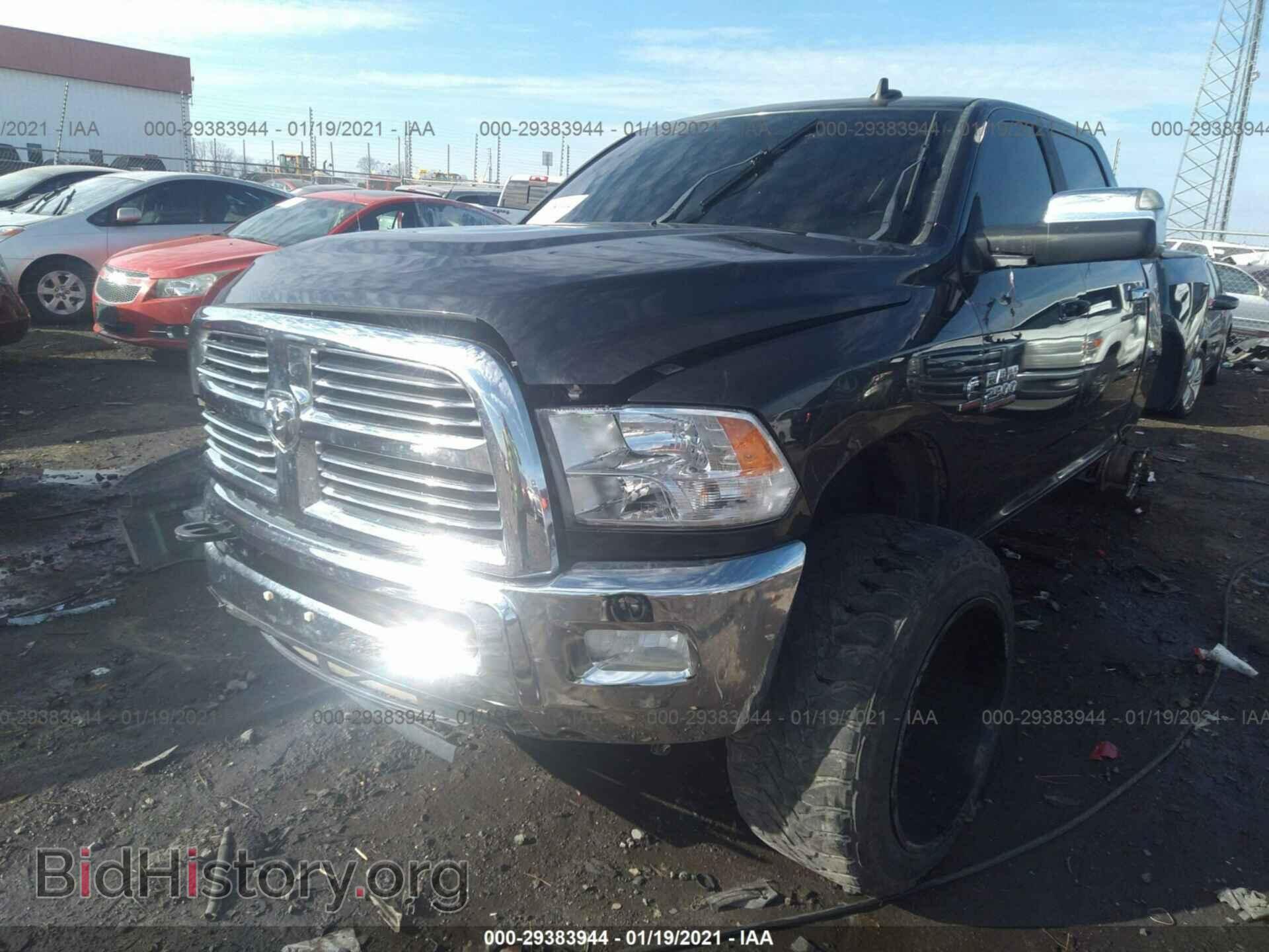 2017 RAM 2500 - VIN: 3C6UR5DL9HG764047 - Фото 2