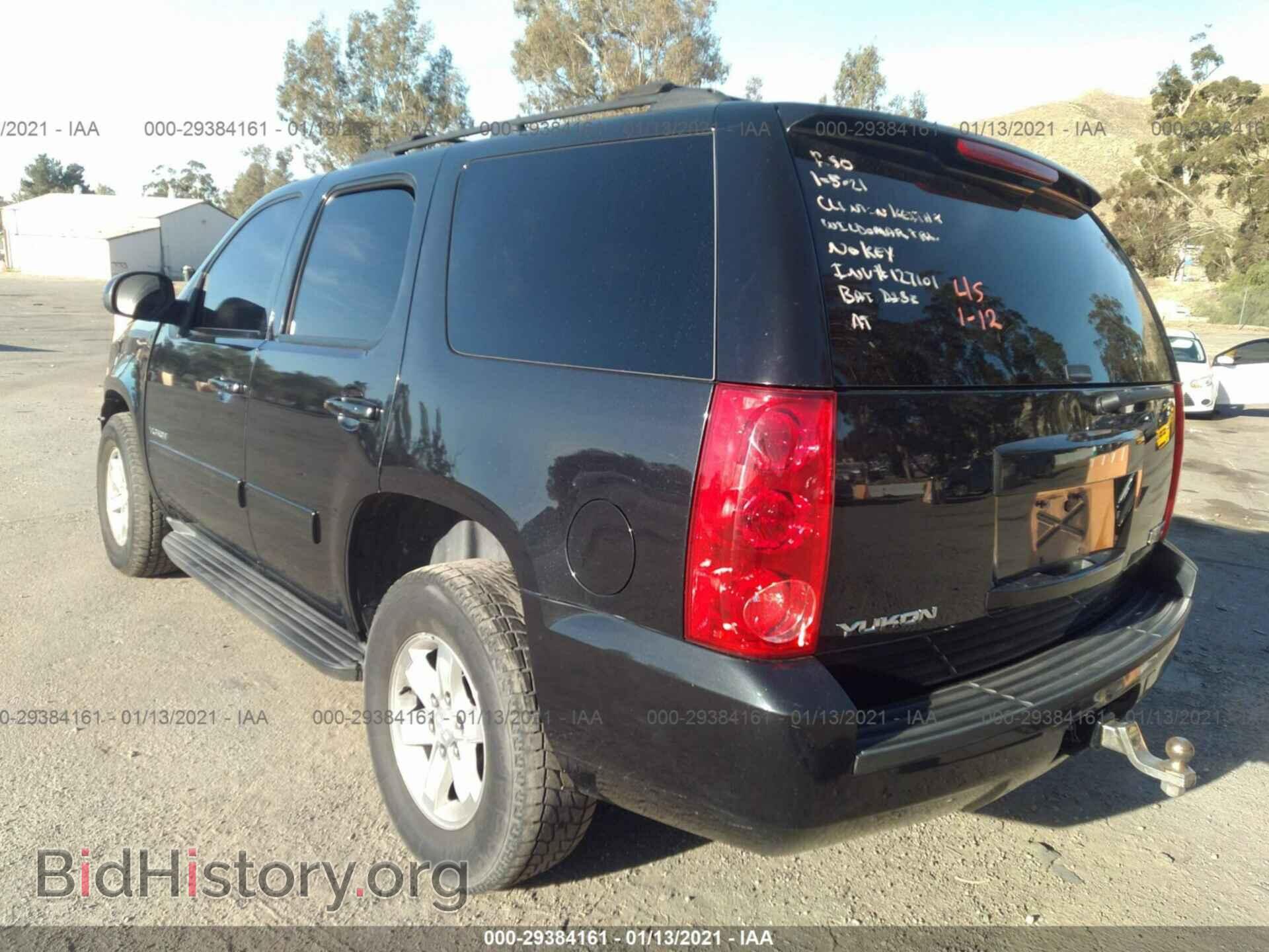 2013 GMC YUKON - VIN: 1GKS1AE03DR229346 - Photo 3
