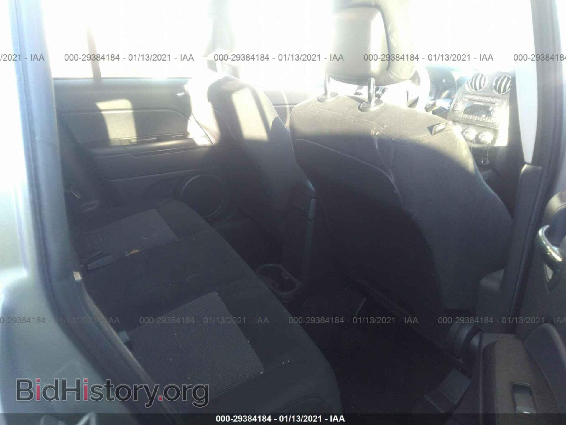 2014 JEEP COMPASS - VIN: 1C4NJCBB2ED853700 - Фото 8