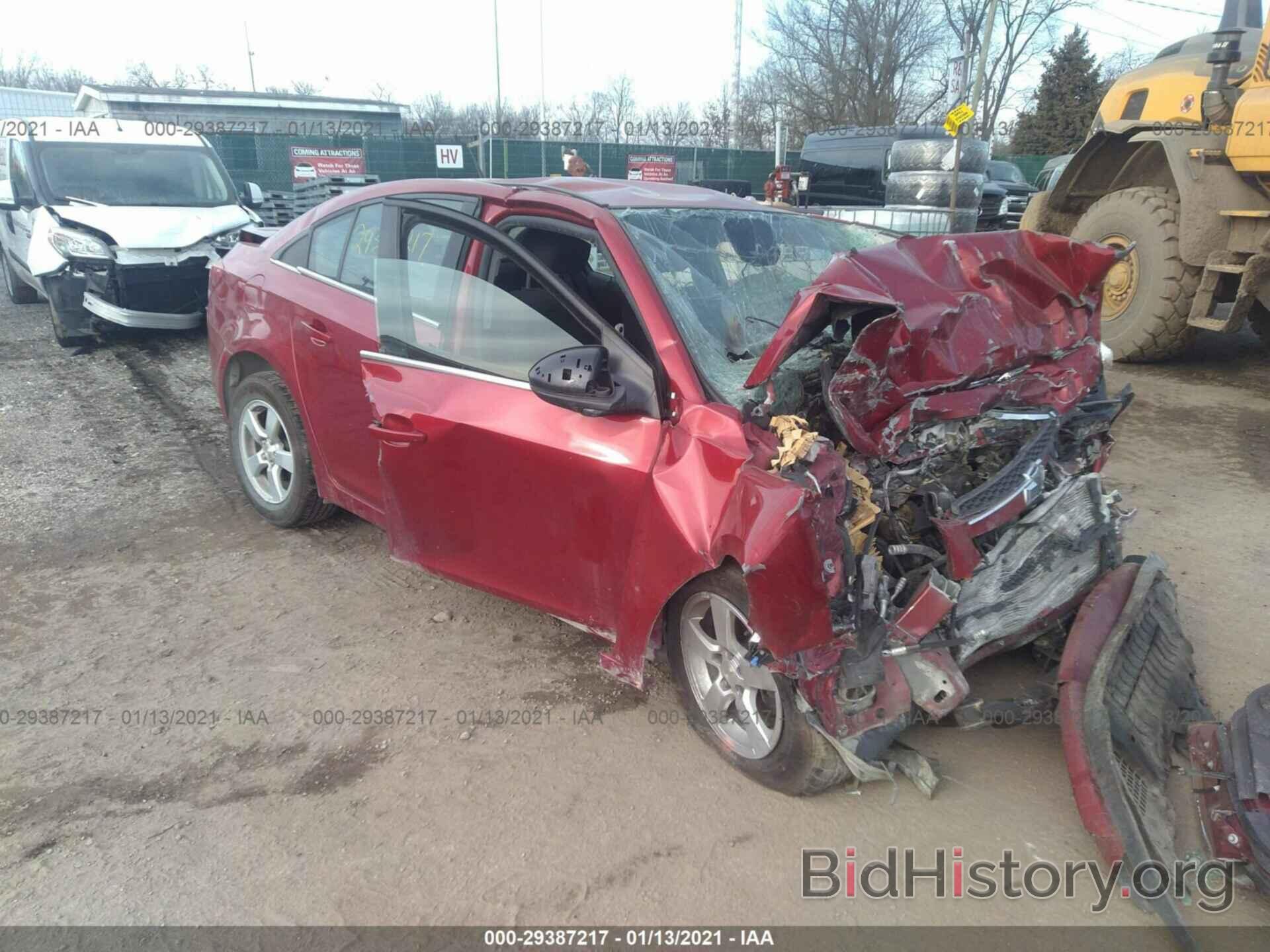 Photo 1G1PC5SB0E7458033 - CHEVROLET CRUZE 2014