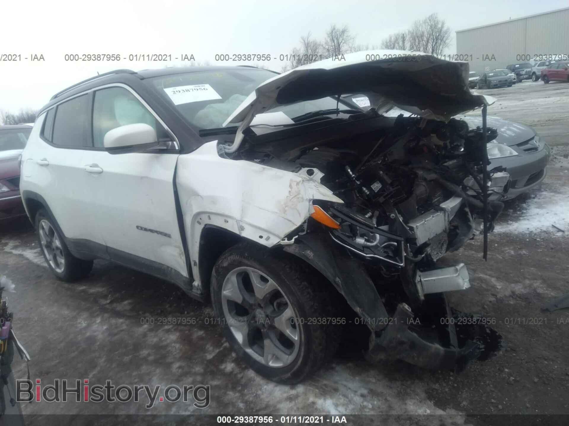 Фотография 3C4NJDCB8KT840296 - JEEP COMPASS 2019