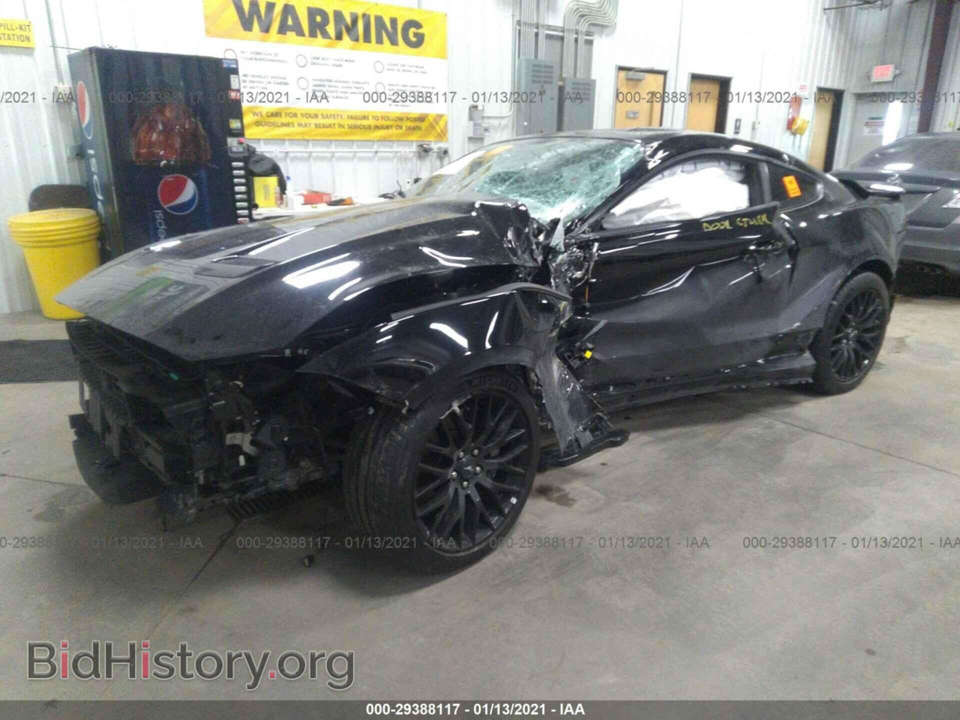 2018 FORD MUSTANG - VIN: 1FA6P8CF5J5183894 - Фото 2