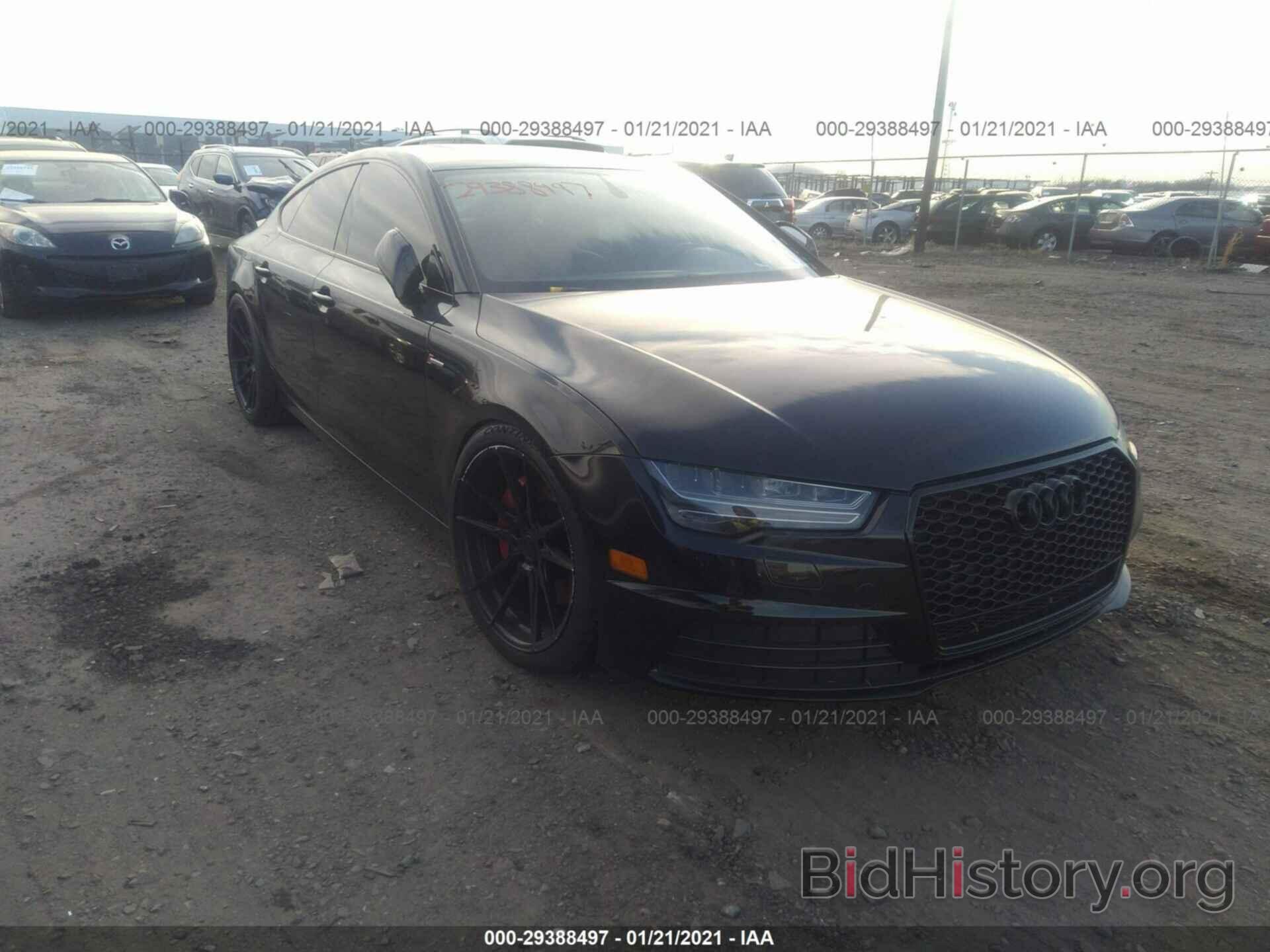 Photo WAUWGAFC3GN009010 - AUDI A7 2016