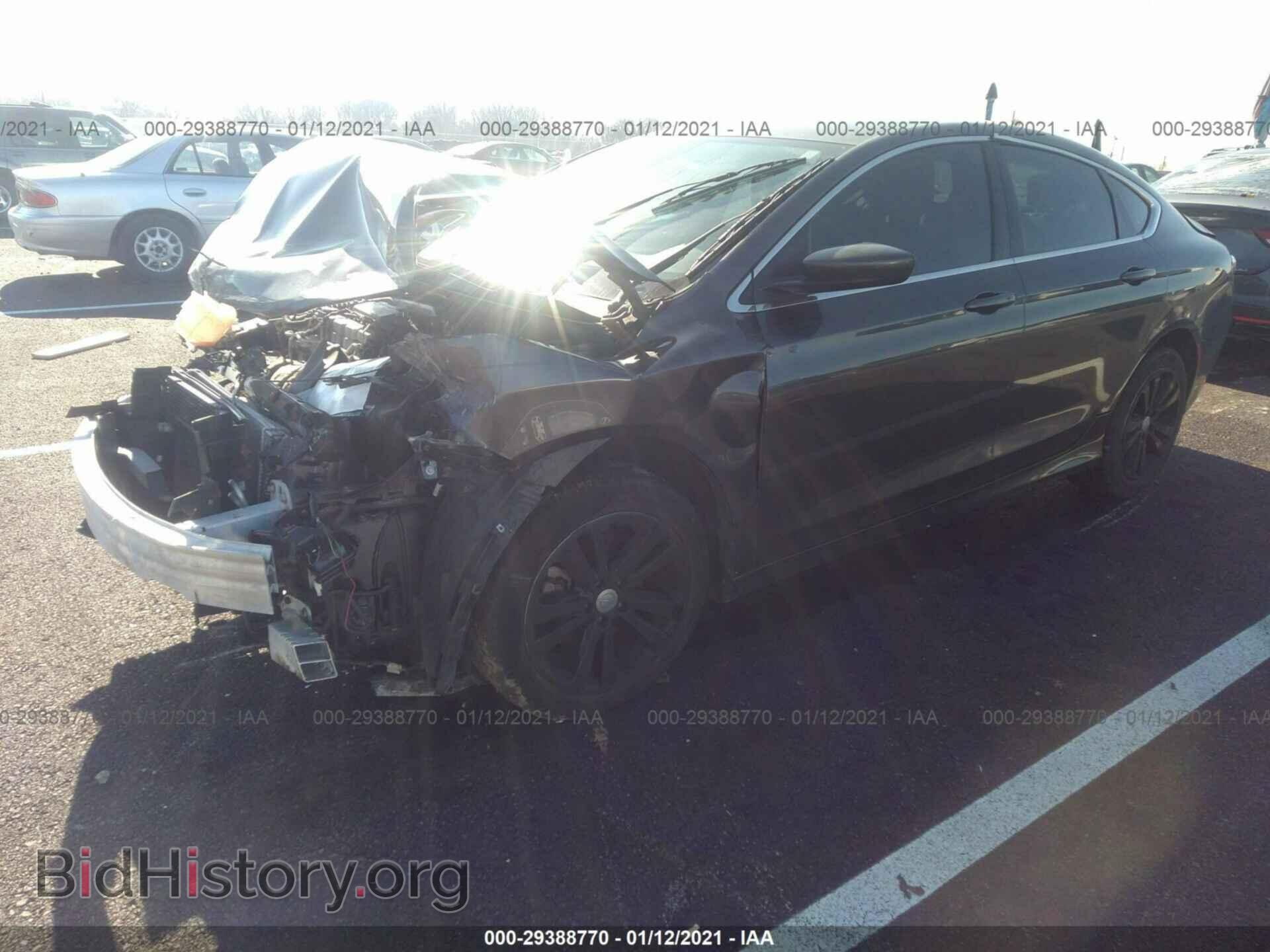 2015 CHRYSLER 200 - VIN: 1C3CCCAB3FN677436 - Photo 2