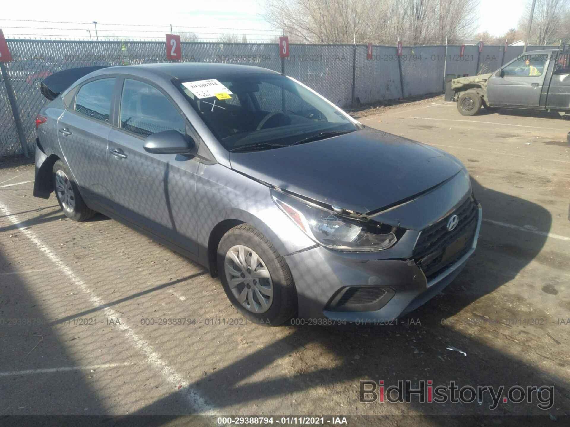 Photo 3KPC24A38JE021159 - HYUNDAI ACCENT 2018