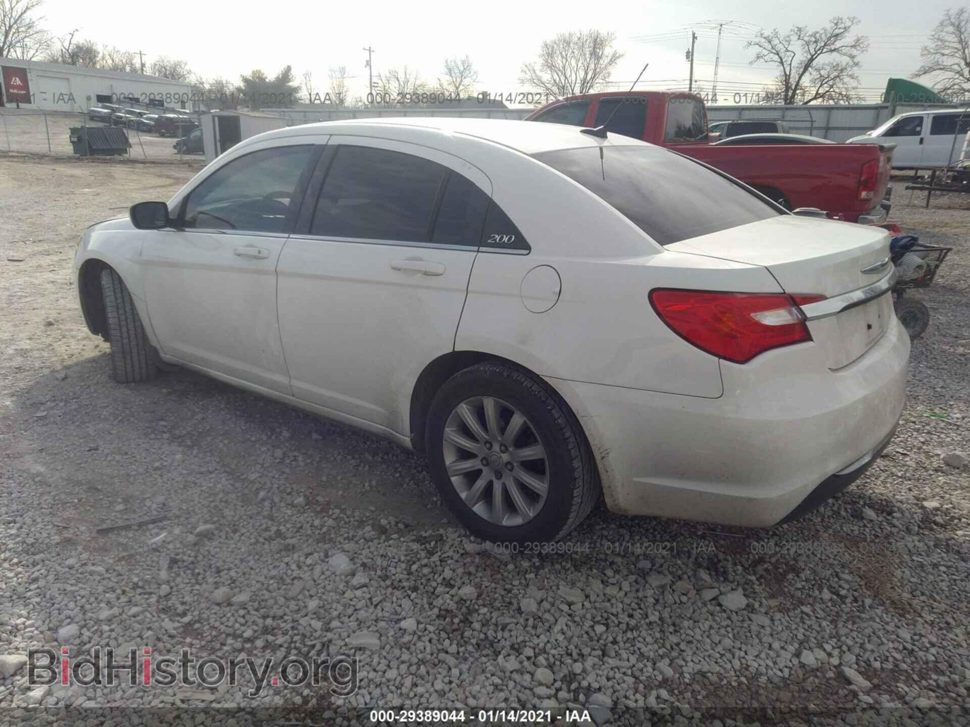 2011 CHRYSLER 200 - VIN: 1C3BC1FB2BN521651 - Photo 3
