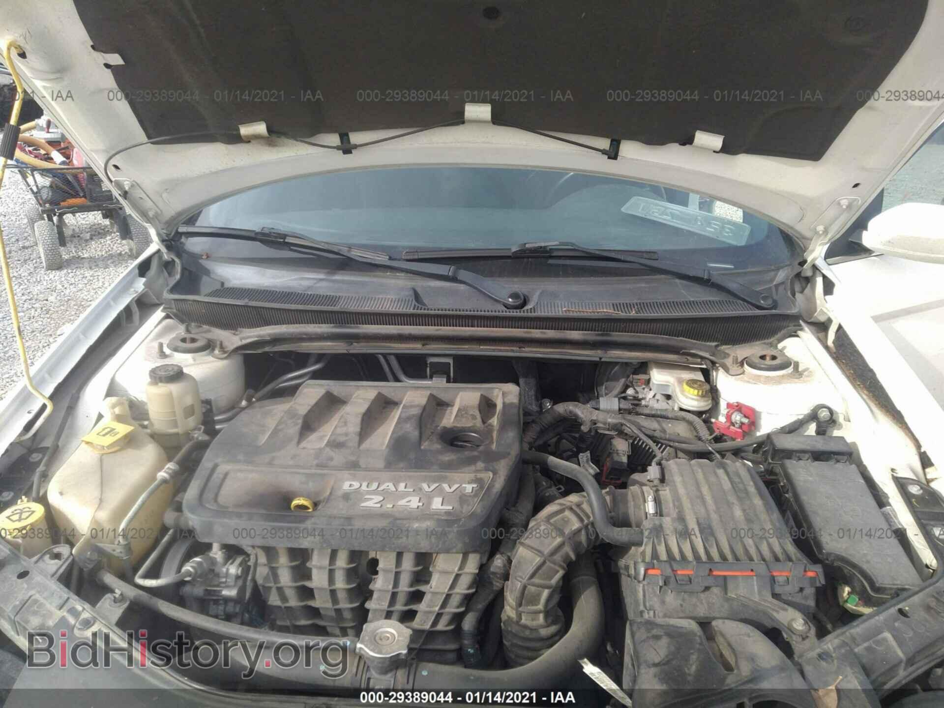 2011 CHRYSLER 200 - VIN: 1C3BC1FB2BN521651 - Photo 10