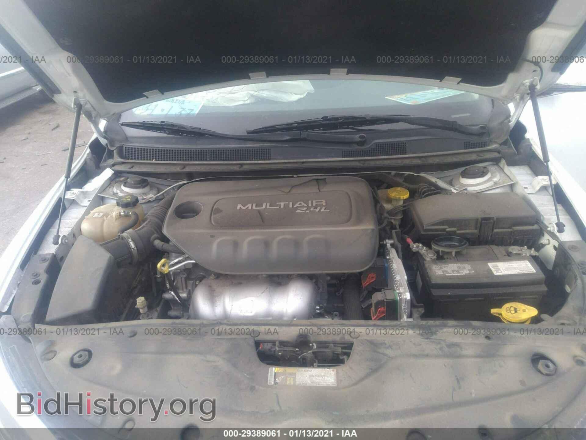 2015 CHRYSLER 200 - VIN: 1C3CCCCB5FN574614 - Photo 10