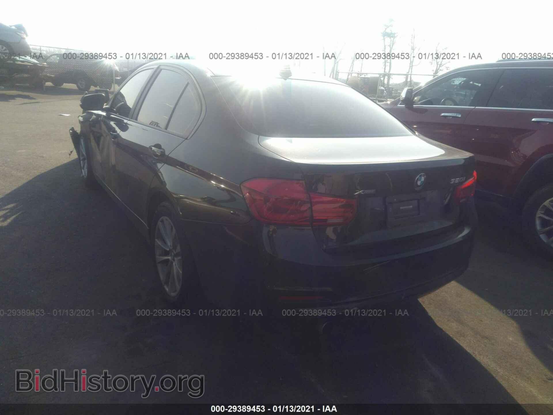 2016 BMW 3 SERIES - VIN: WBA8E5G5XGNU19759 - Фото 3