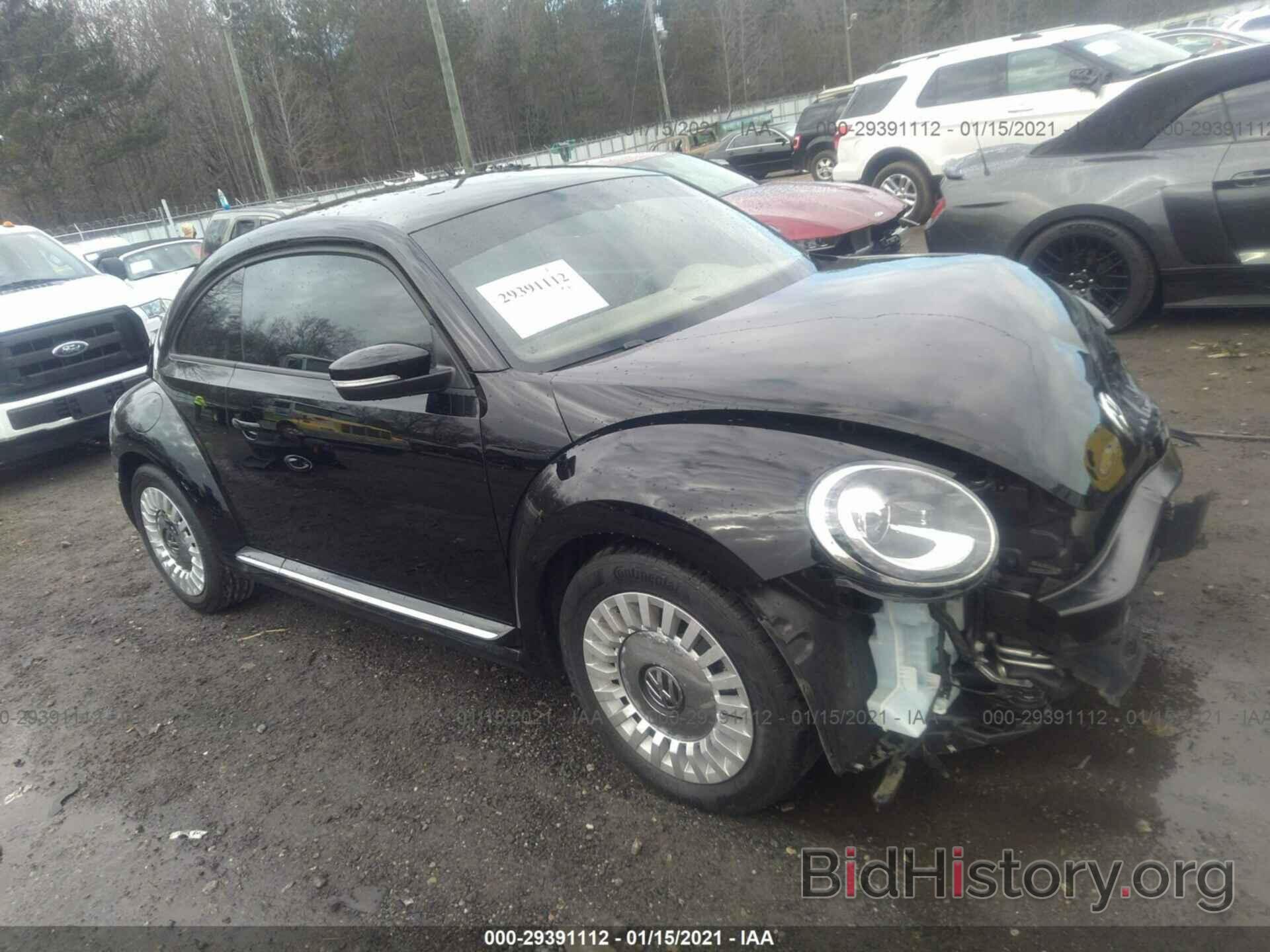 Photo 3VWJ17AT3GM617951 - VOLKSWAGEN BEETLE COUPE 2016