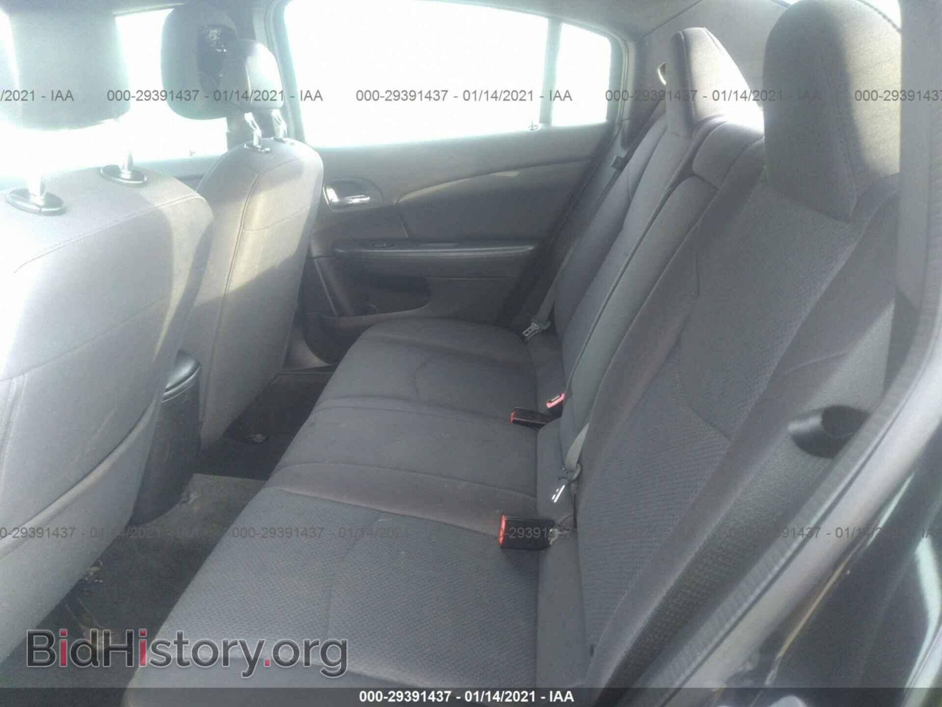 2012 CHRYSLER 200 - VIN: 1C3CCBBG4CN210980 - Фото 8
